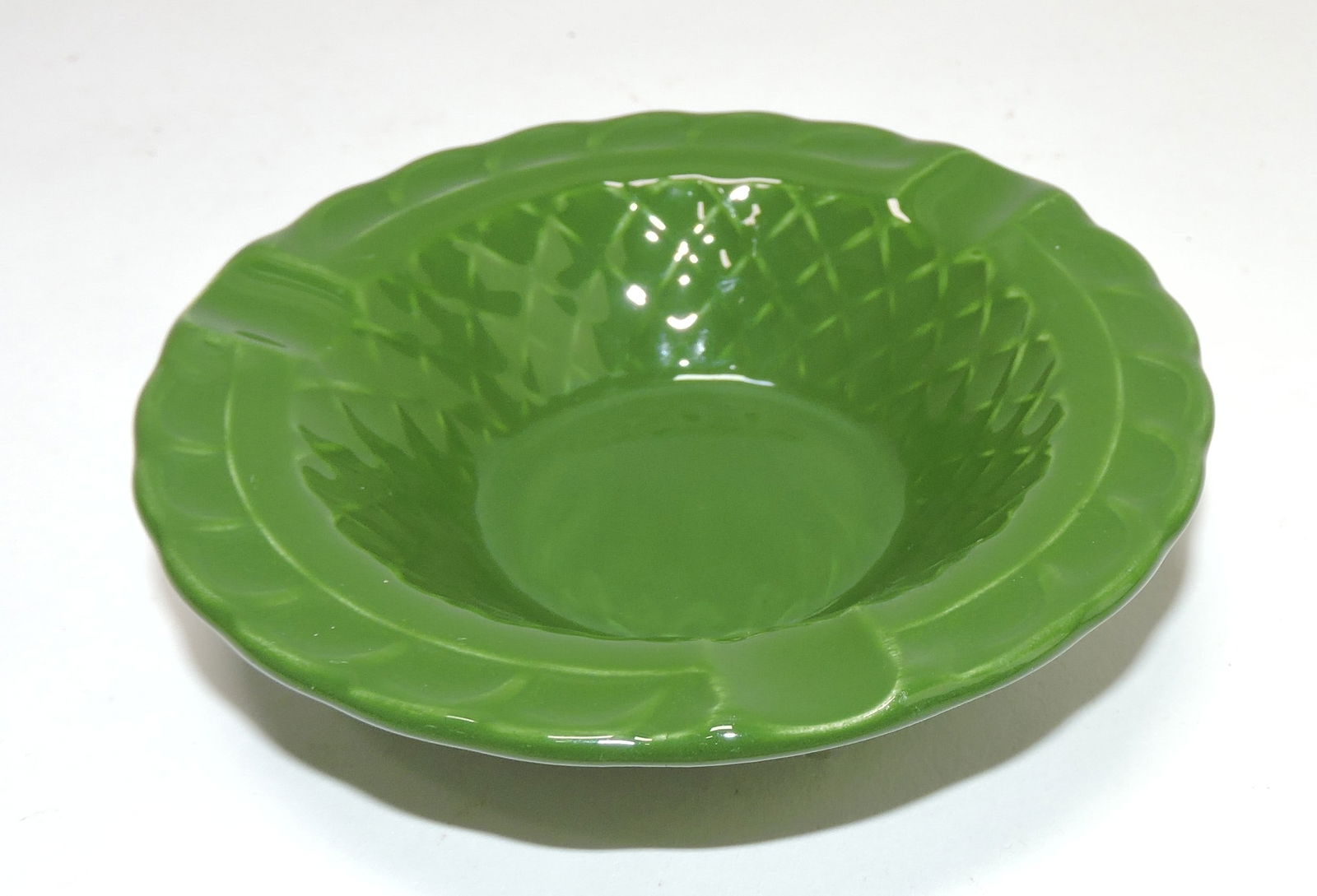Harlequin basketweave ashtray,: dark green