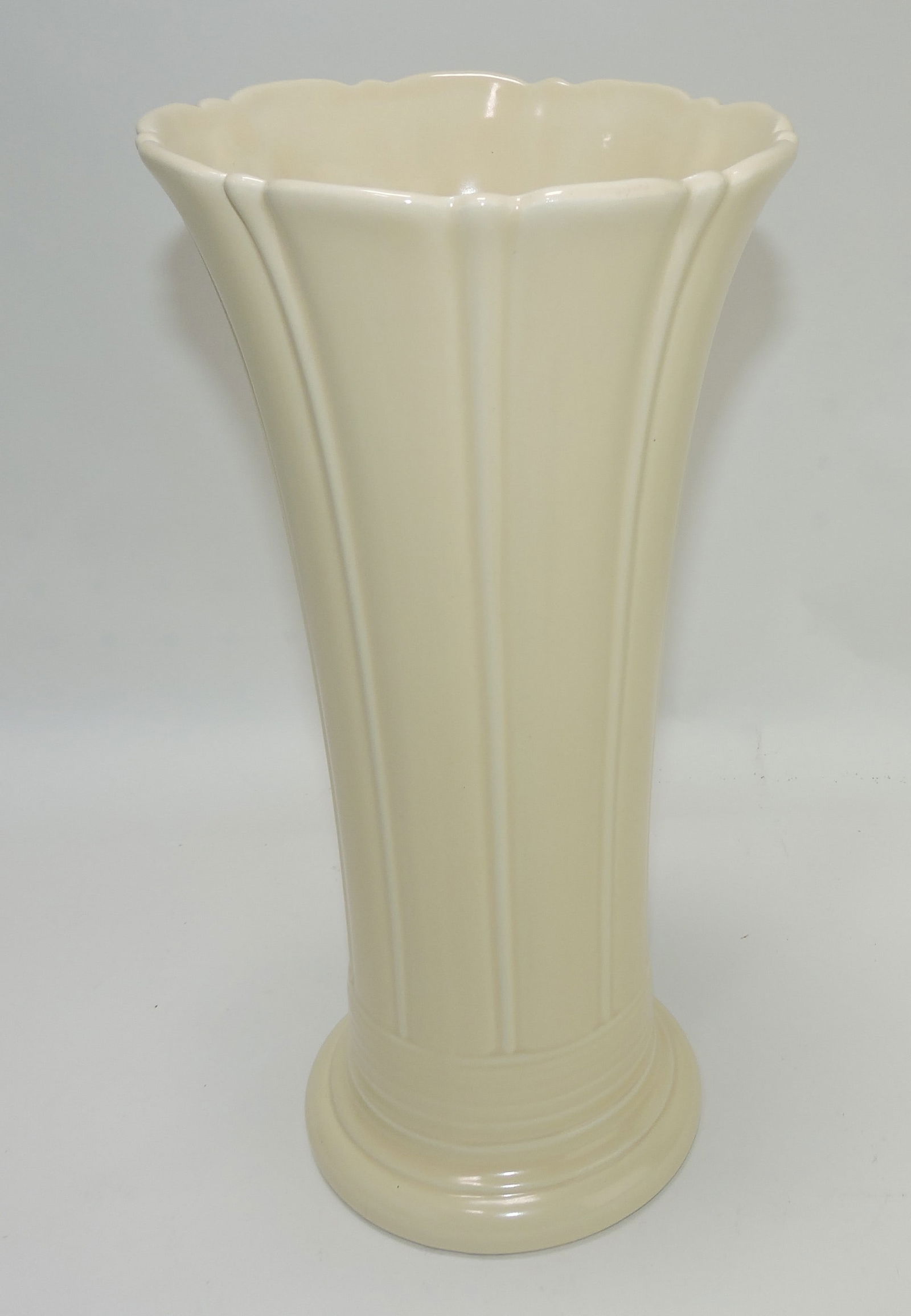 Fiesta 12" flower vase, ivory (1 of 1)