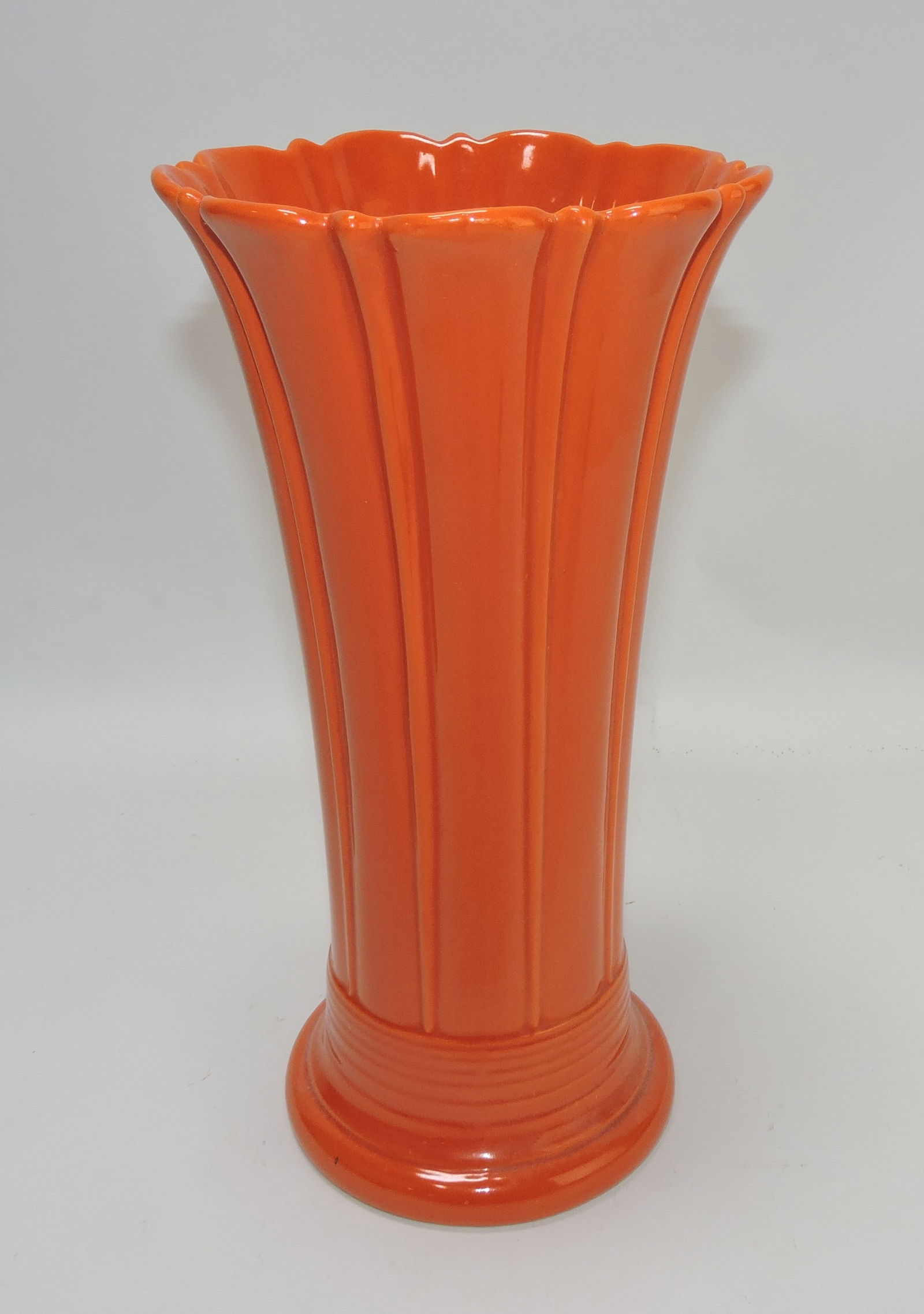Fiesta 10" flower vase, red (1 of 1)
