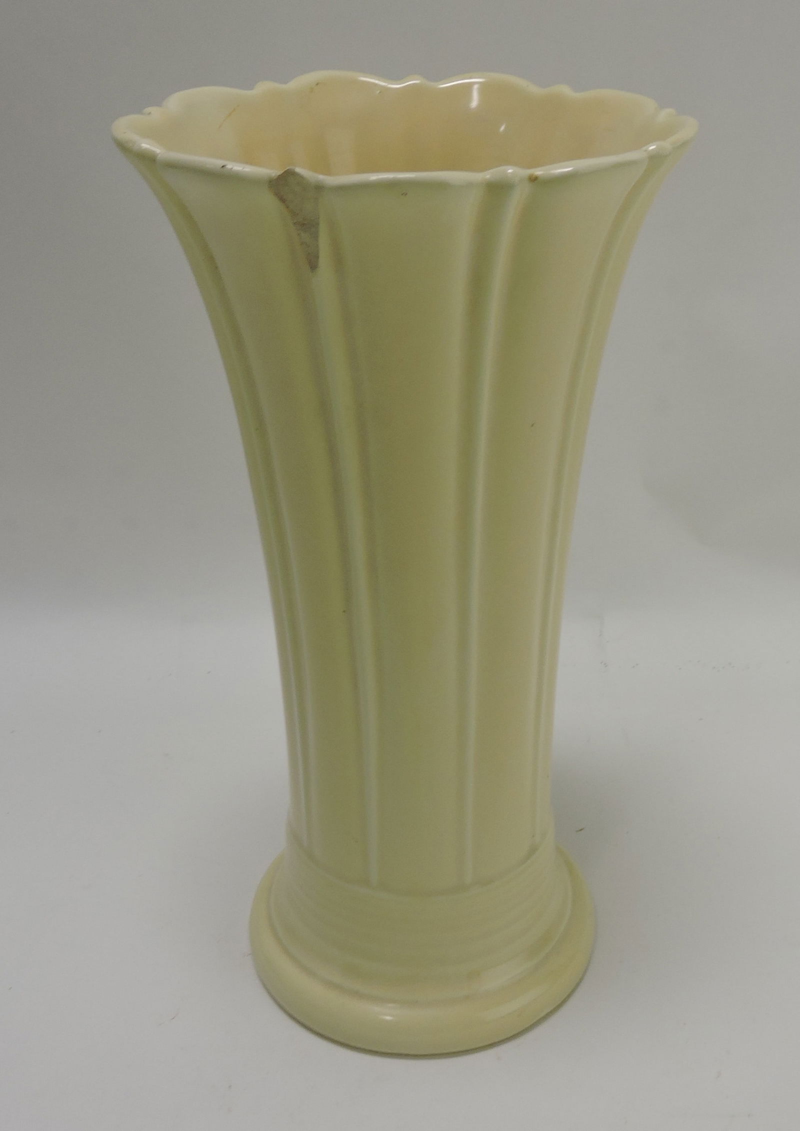 Fiesta 10" flower vase, ivory, rim chip (1 of 2)