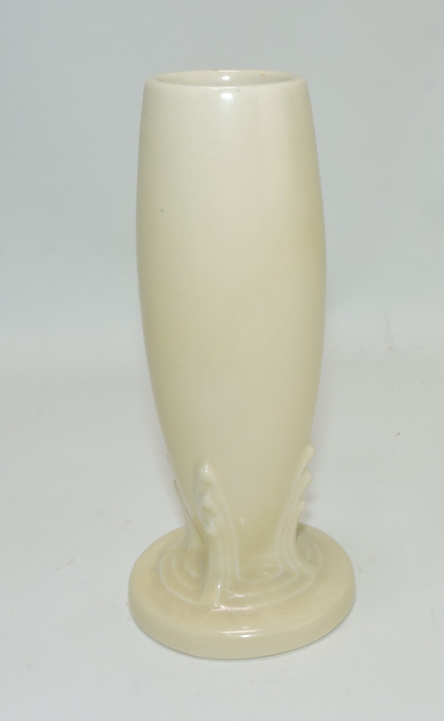 Fiesta bud vase, ivory (1 of 1)