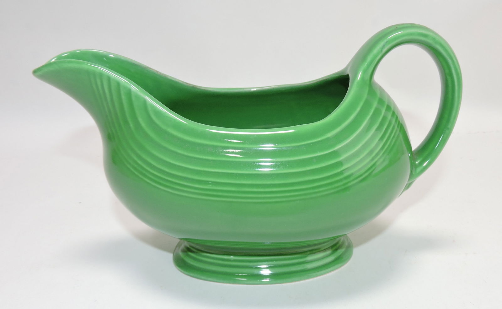 Fiesta sauce boat, medium green (1 of 1)