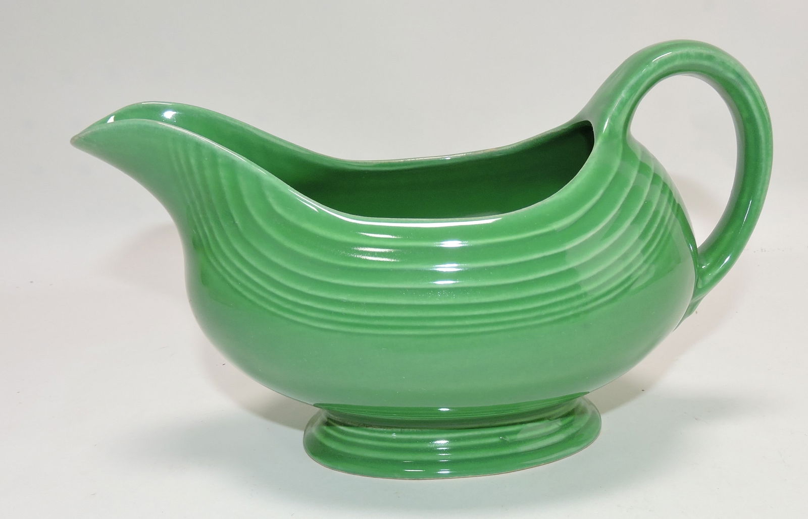 Fiesta sauce boat, medium green (1 of 1)