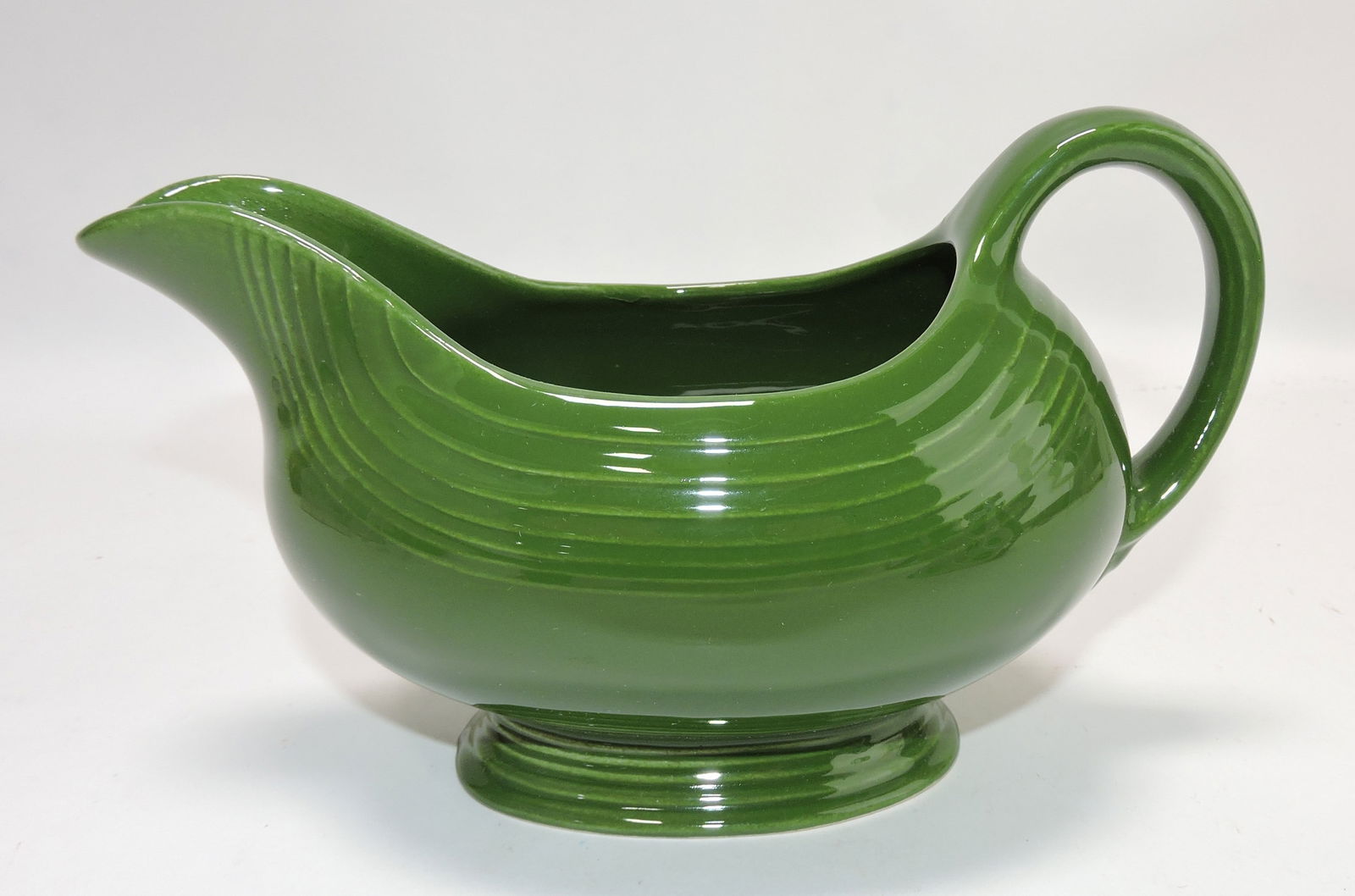 Fiesta sauce boat, dark green (1 of 1)