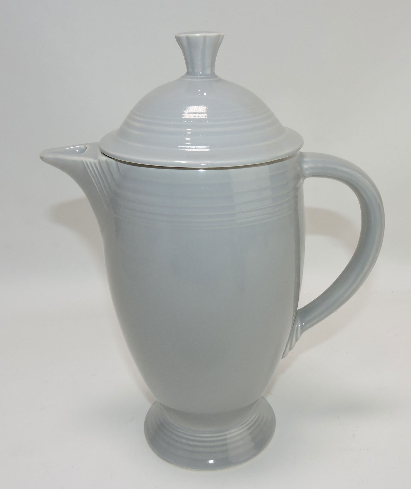 Fiesta coffee pot, gray (1 of 1)