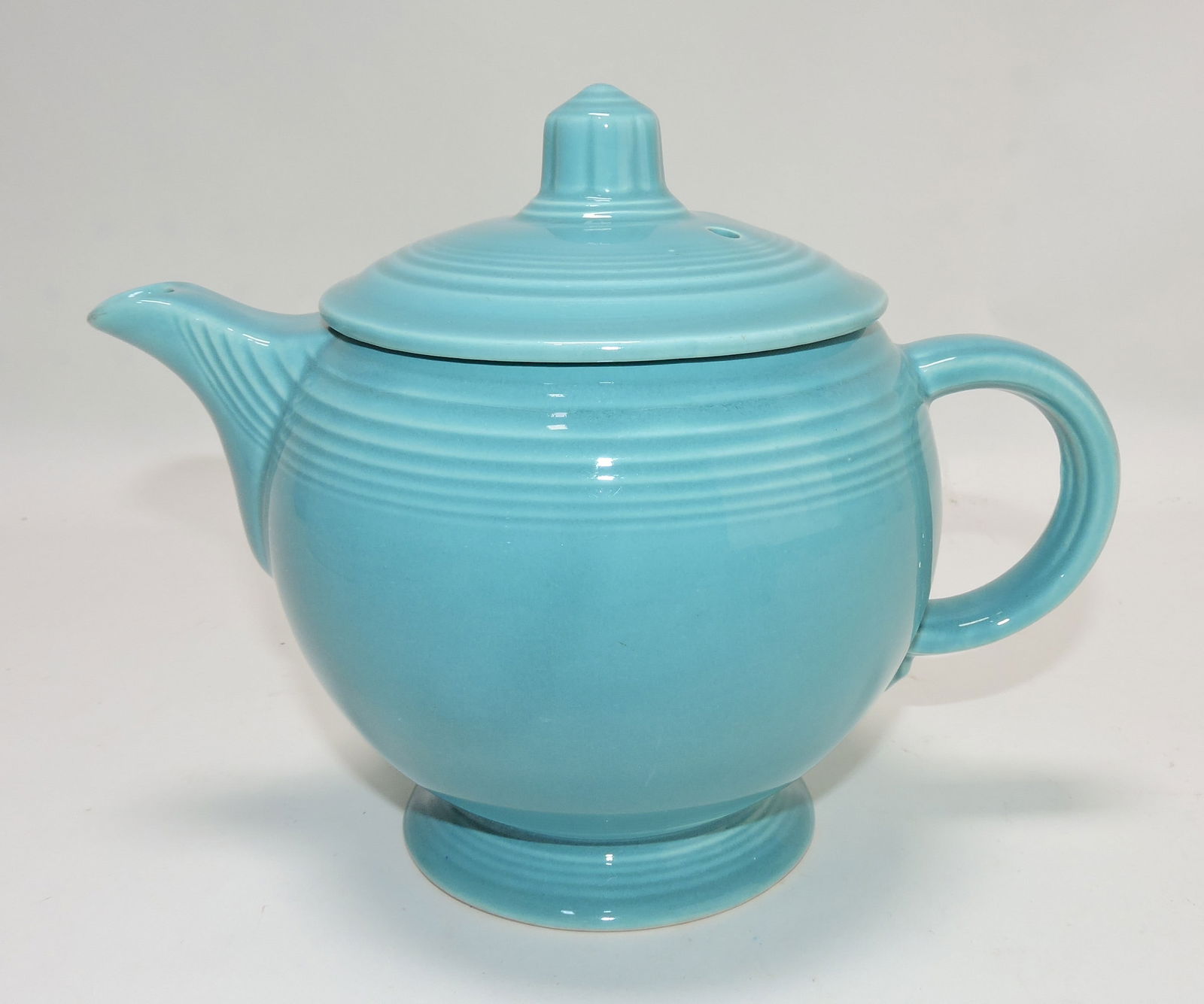 Fiesta medium teapot, turquoise (1 of 1)