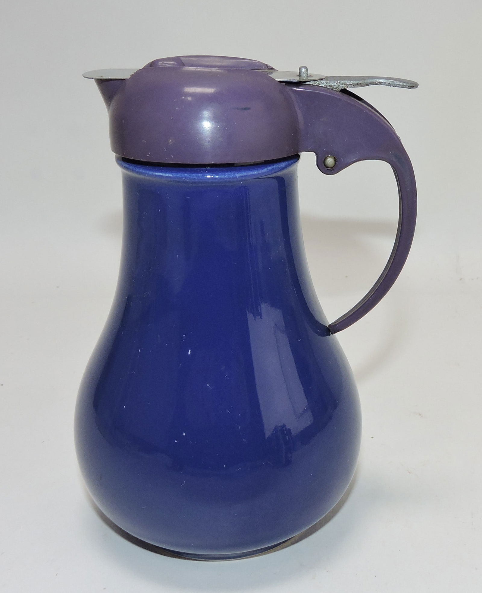 Fiesta syrup pitcher, cobalt (1 of 1)