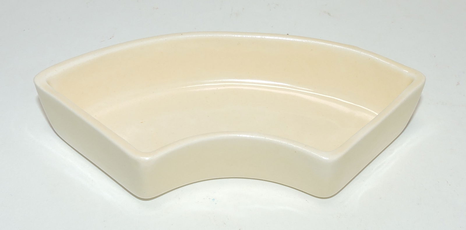 Fiesta relish tray side insert, ivory (1 of 1)