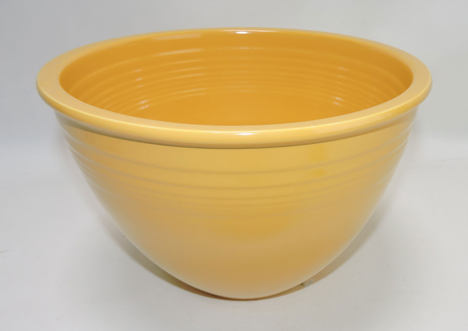 Fiesta #6 mixing bowl, yellow (1 of 1)