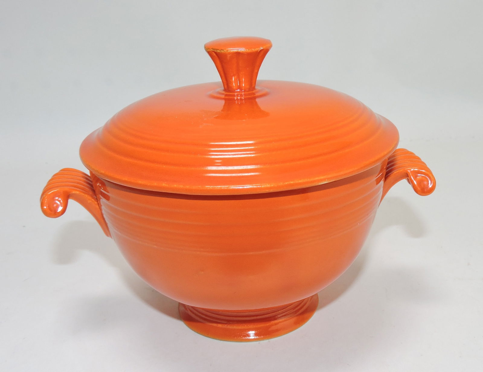 Fiesta covered onion soup, red, (1 of 2)