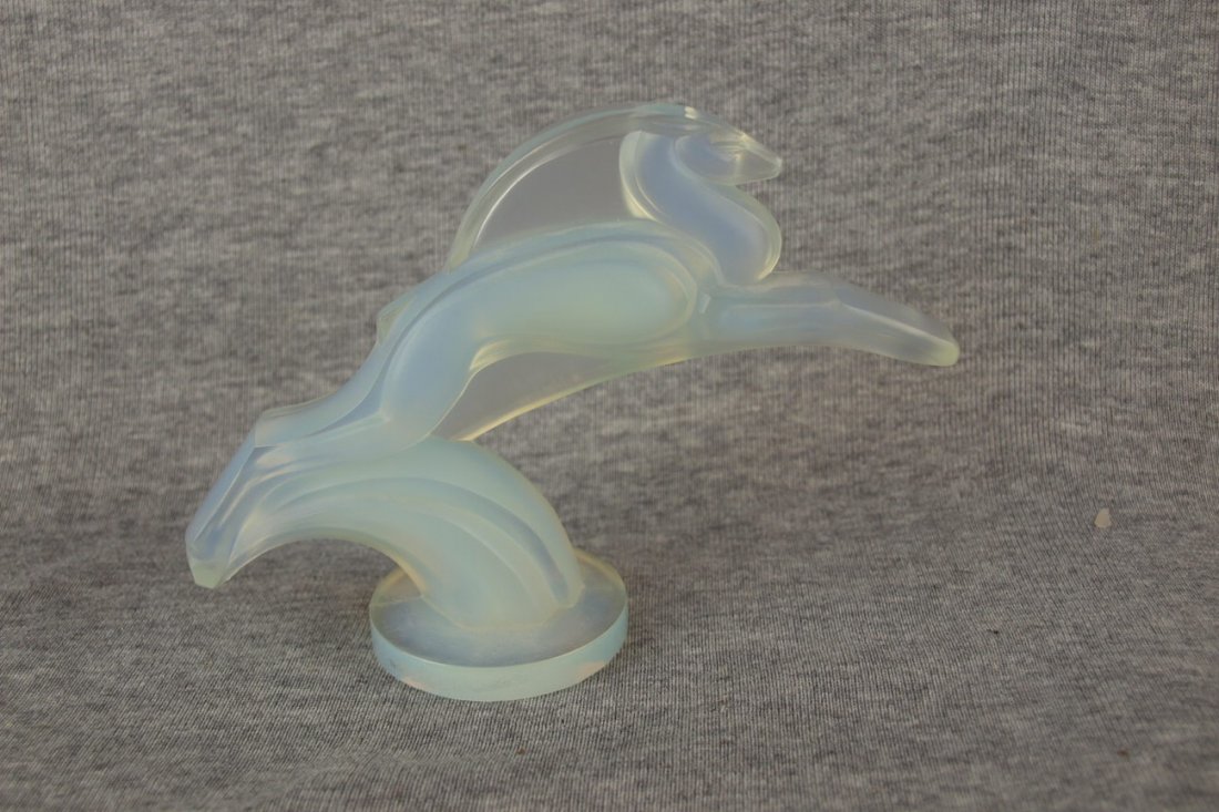 Sabino art glass gazelle paperweight: Sabino art glass gazelle paperweight/hood ornament