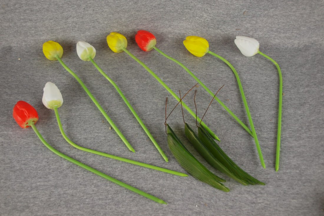 German 1920's rare lot of Bimini glass tulips - 2