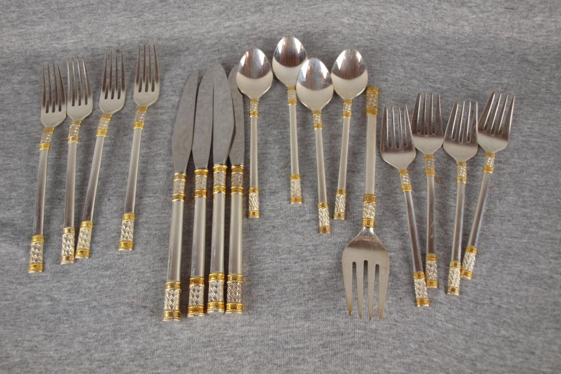 Wallace sterling silver set of flatware 4 piece place