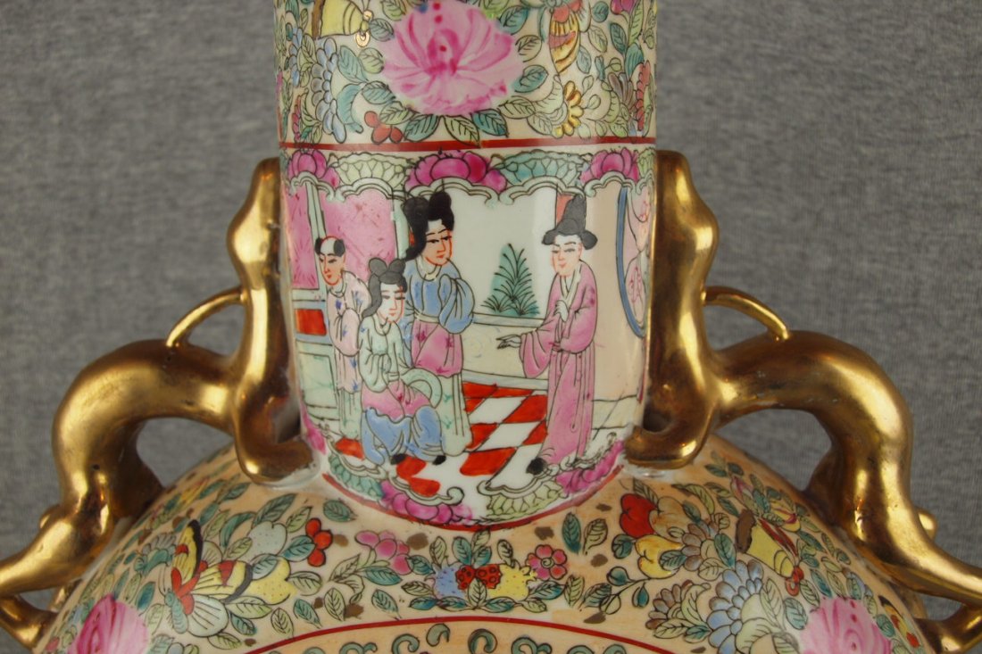 Chinese large Oriental moon vase with gold animal ha - 2