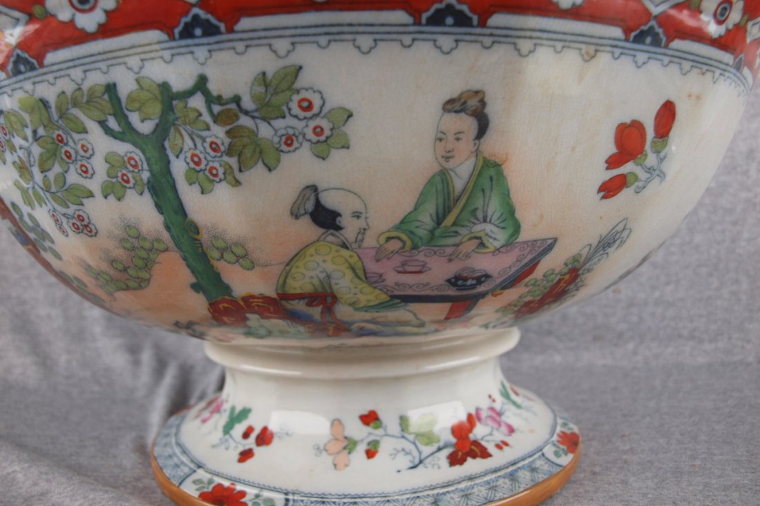 Very early large Oriental porcelain punch bowl with  - 2