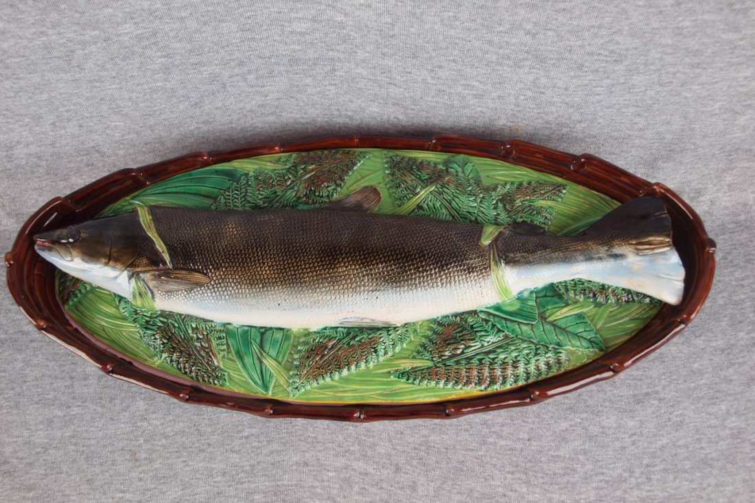 George Jones majolica salmon fish tureen with a larg