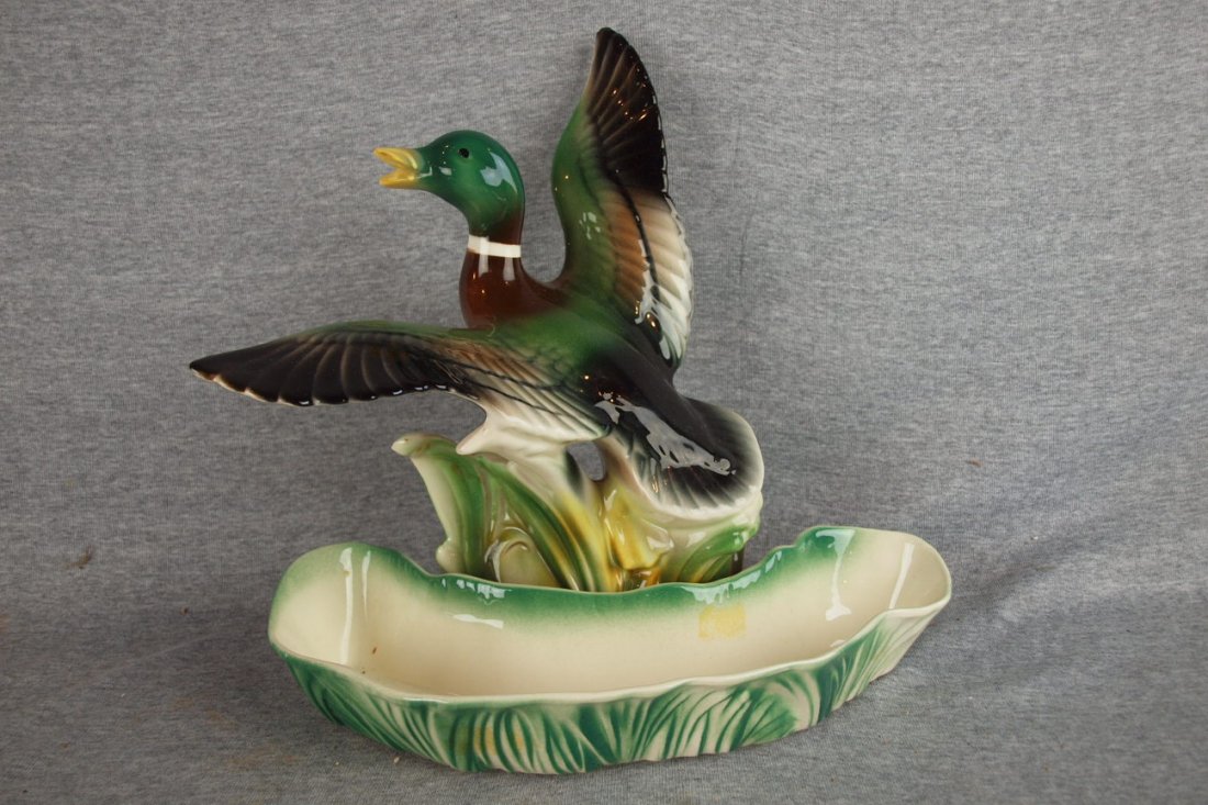 Pair of 1950's Modern Retro TV lamp of duck, no lamp,