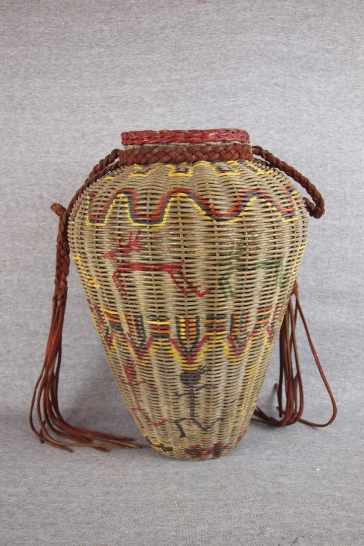 Navajo large Indian wicker basket, 16"