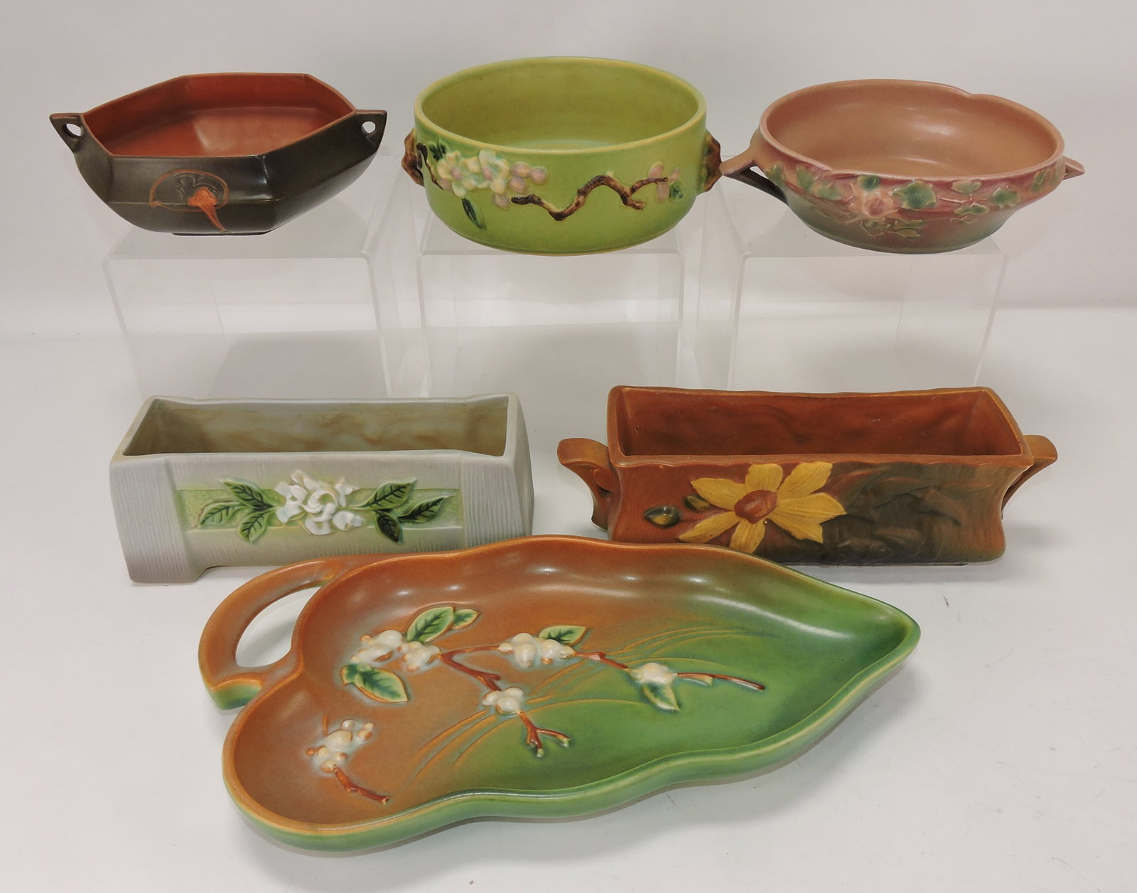 Roseville lot of 6 pieces, 6" to 14" (1 of 1)