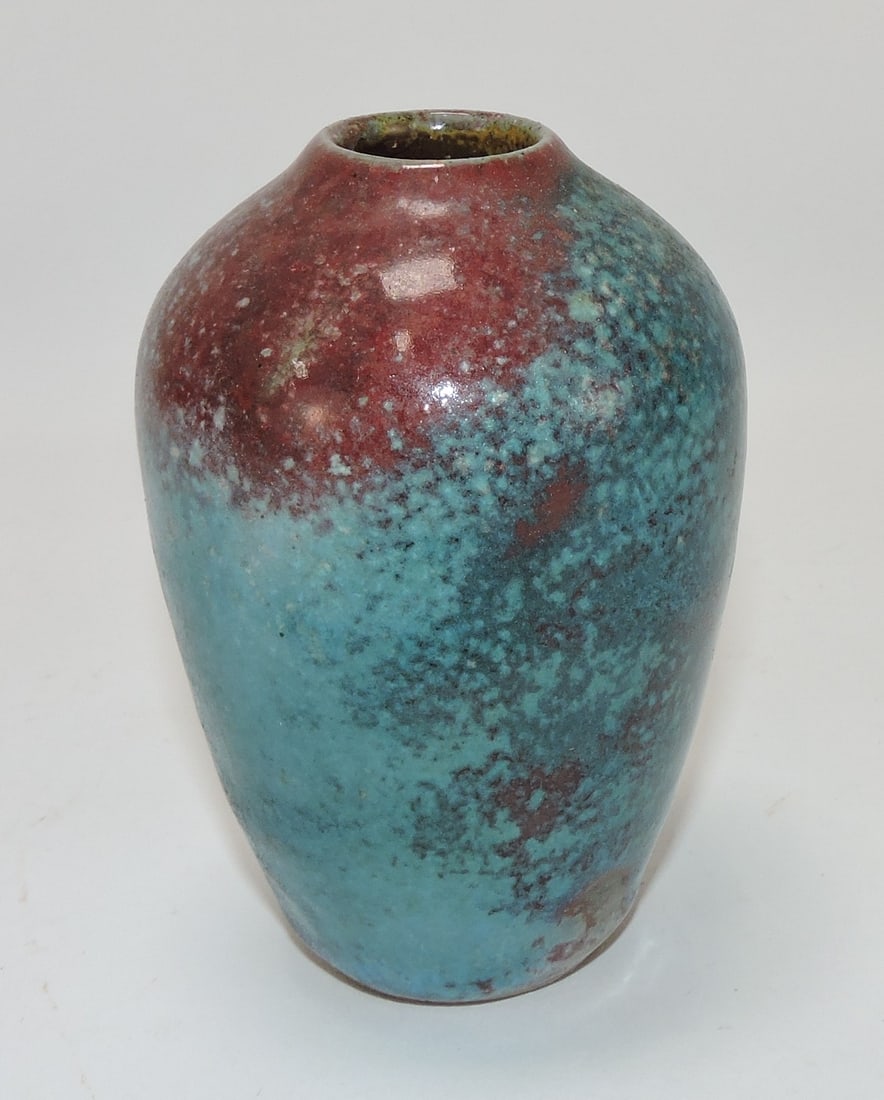 Jugtown 4" vase: .