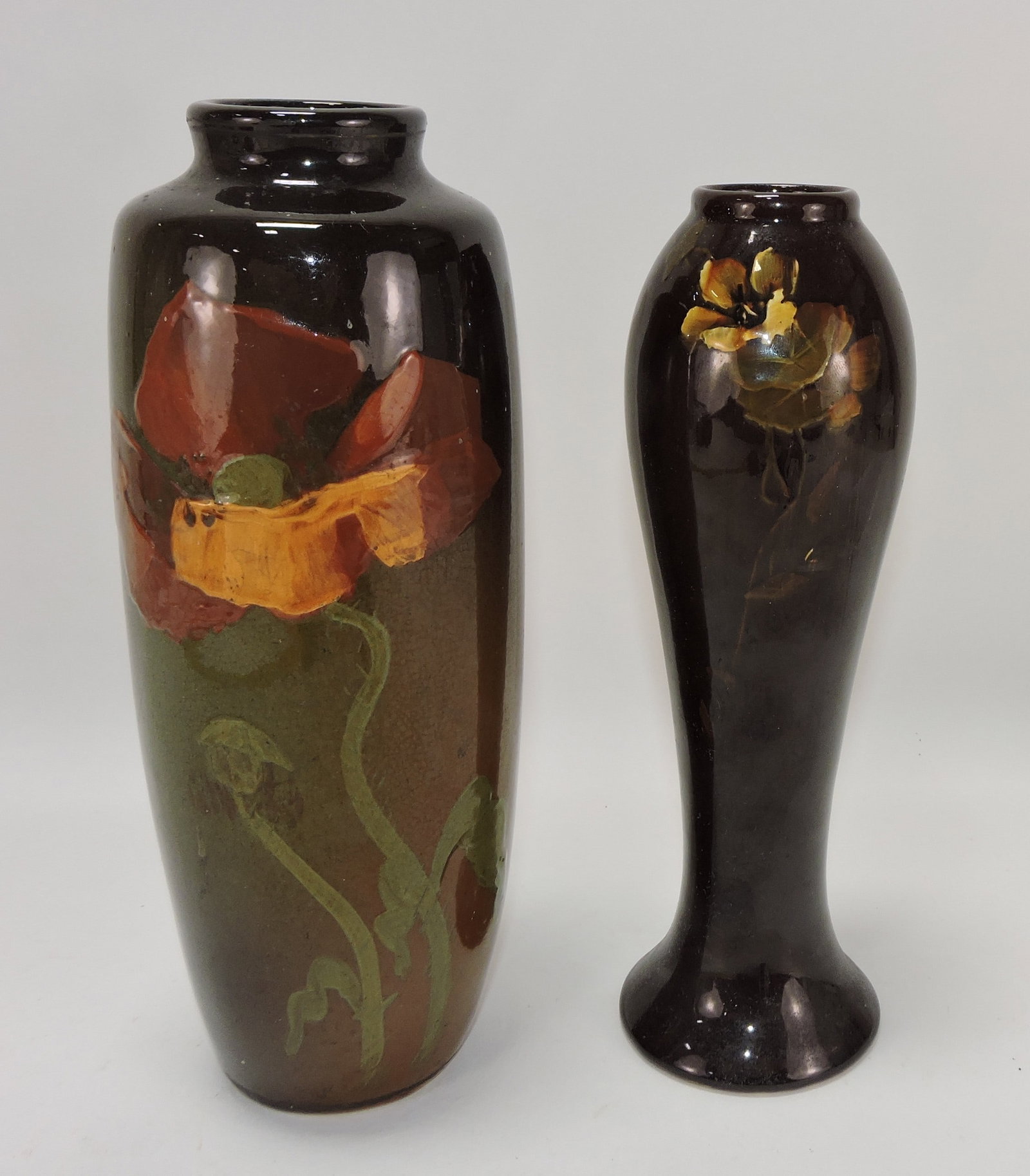 Weller Louwelsa lot of 2 vases, (1 of 1)