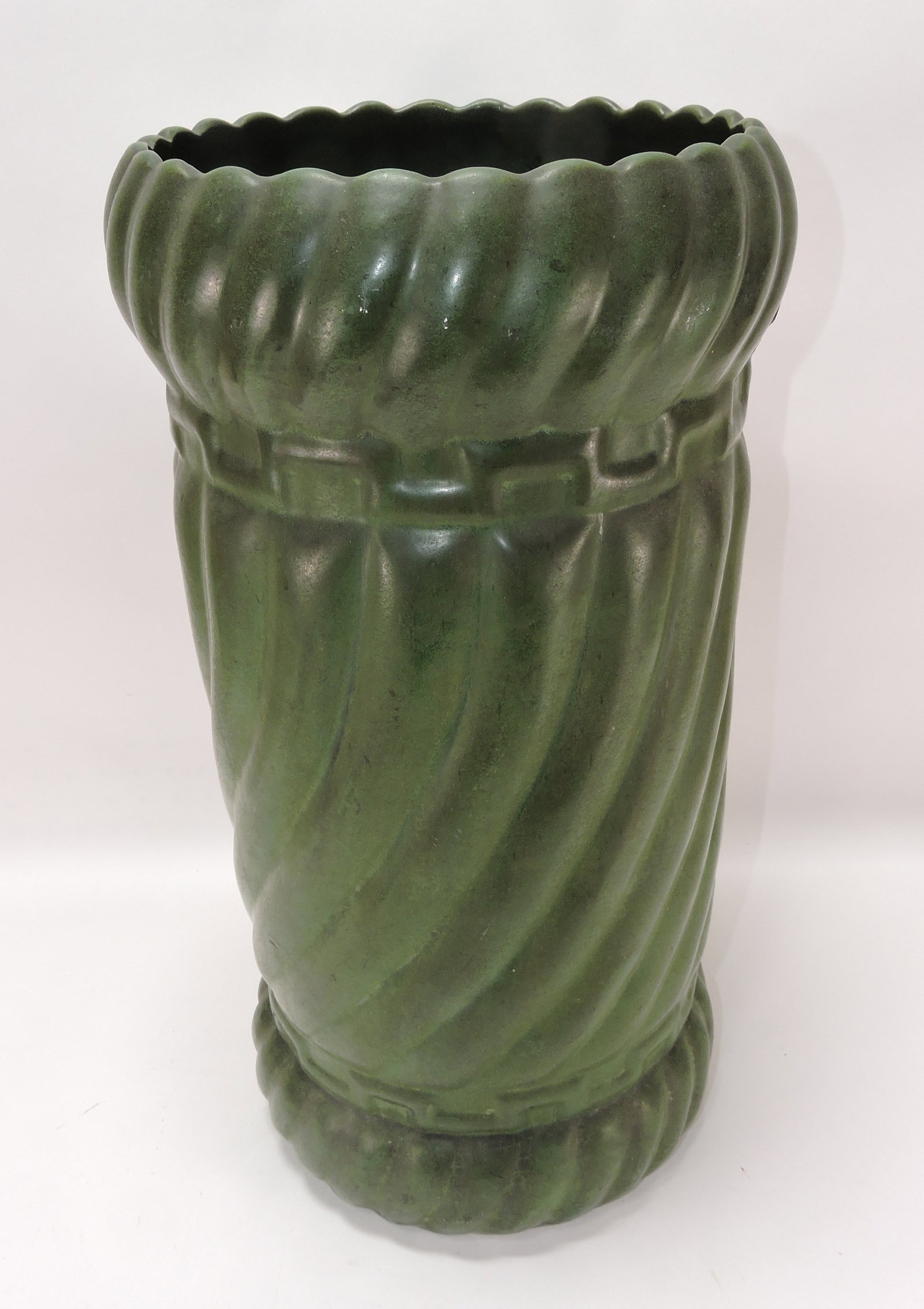 Brush McCoy matte green swirl (1 of 1)