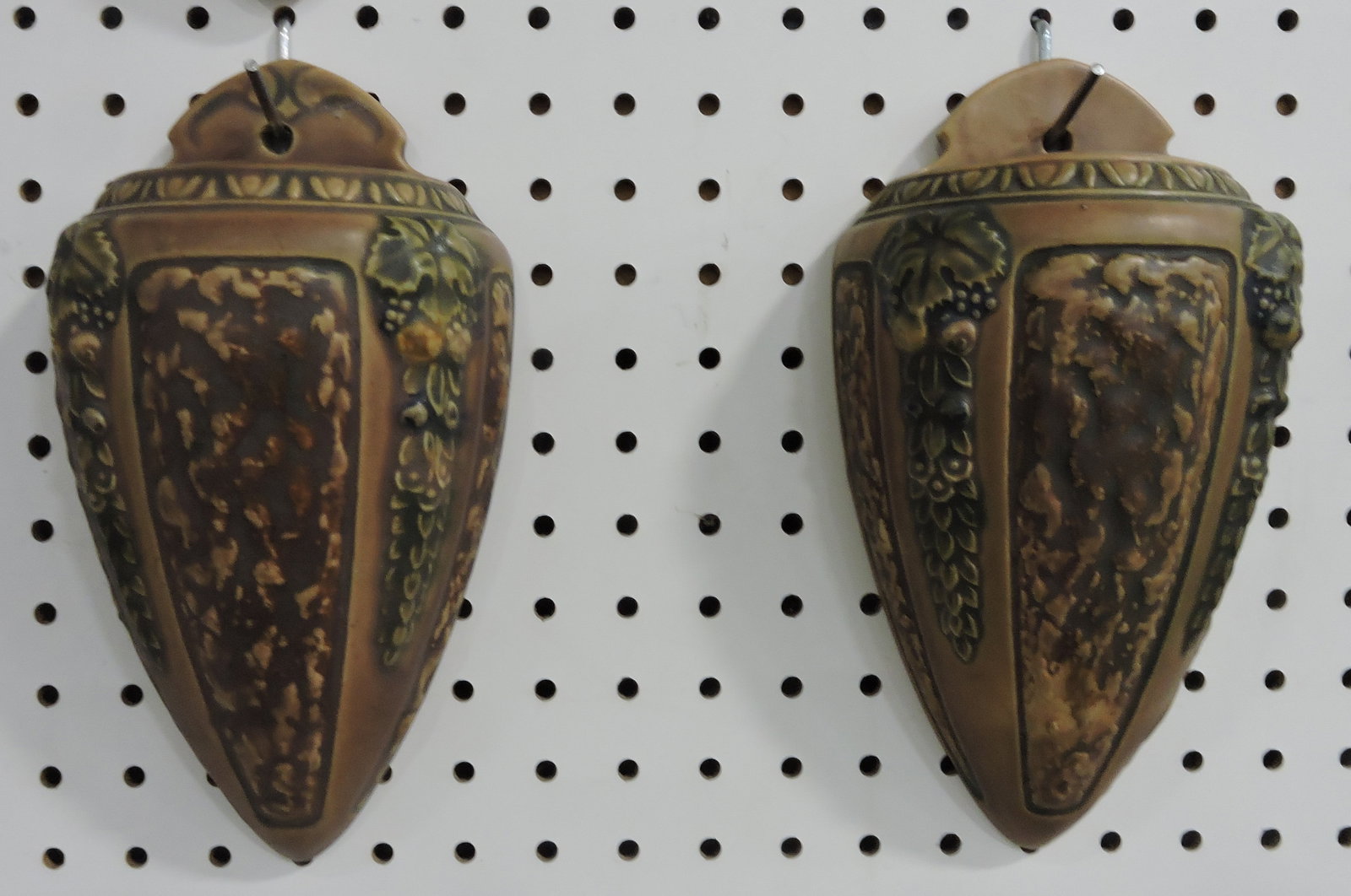 Roseville Florentine pair of wall pockets, (1 of 1)