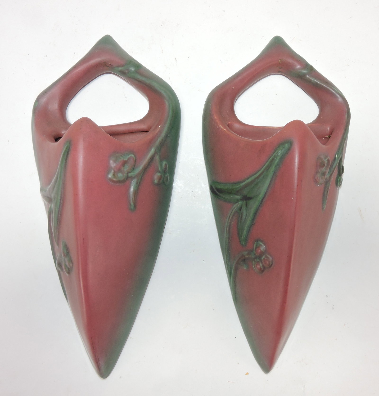 Weller pair of wall pockets, 10": .