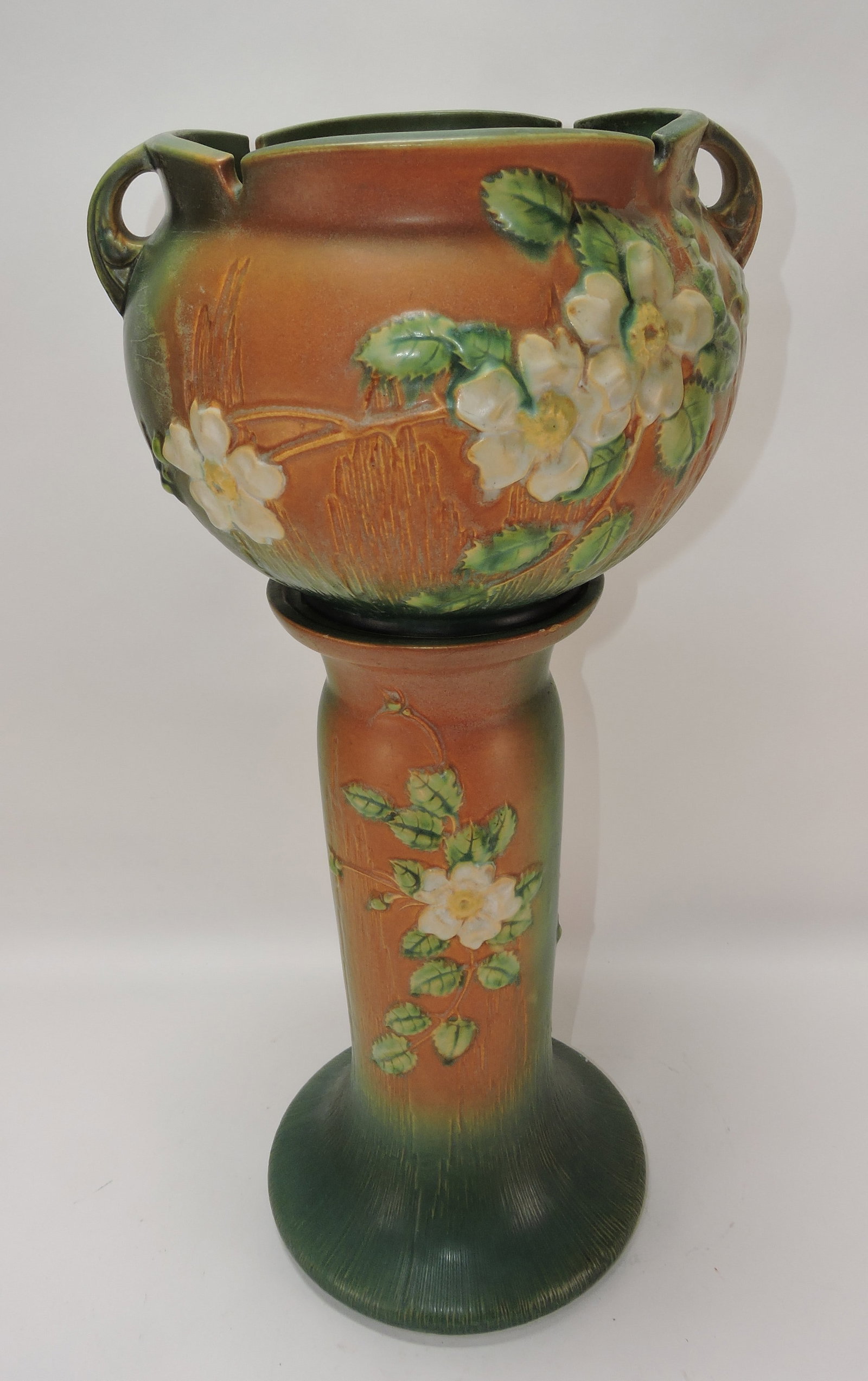 Roseville White Rose jardiniere and (1 of 2)