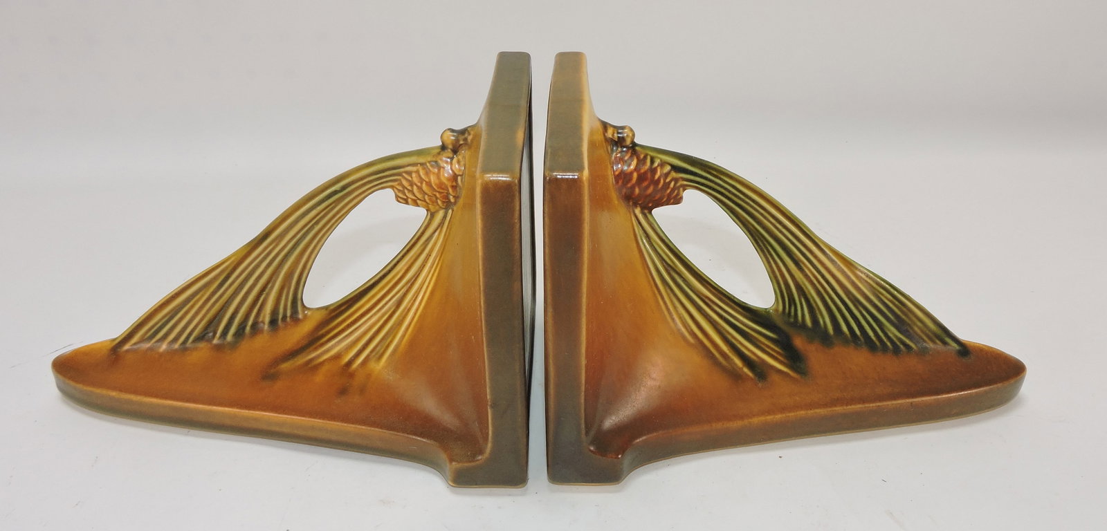 Roseville brown Pinecone pair of (1 of 1)