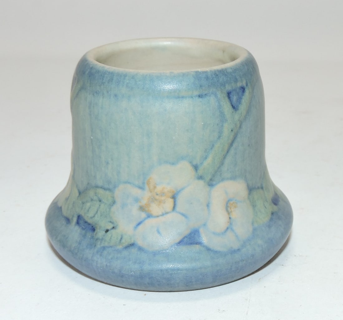 Newcomb College art pottery toothpick: holder, 2 1/4", GR55, 207