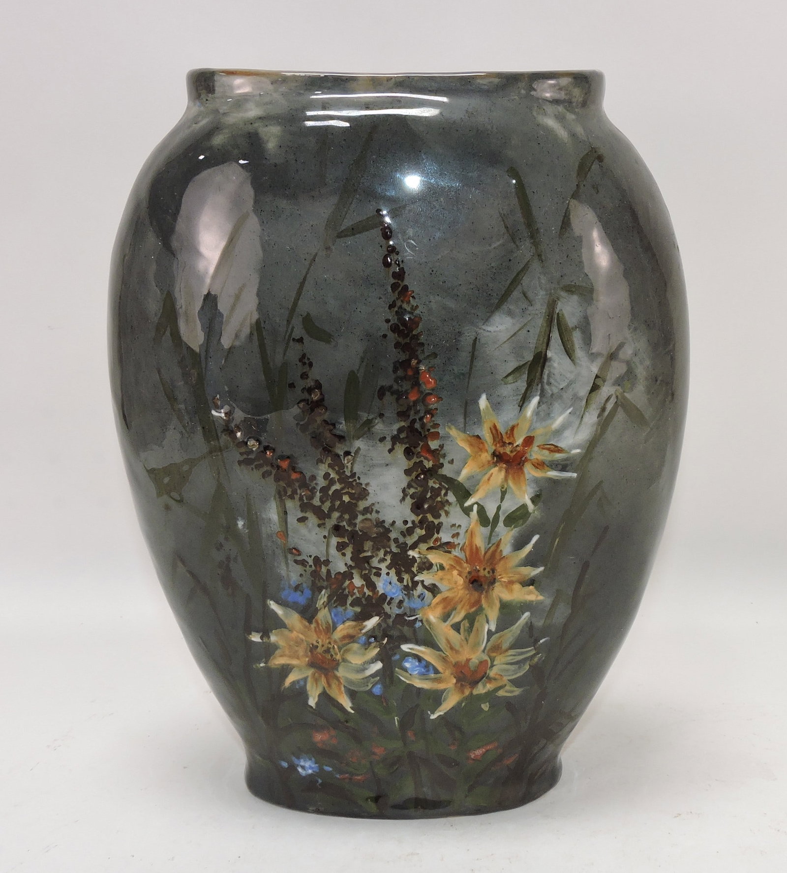 Art pottery vase with floral motif, 10 1/2": .