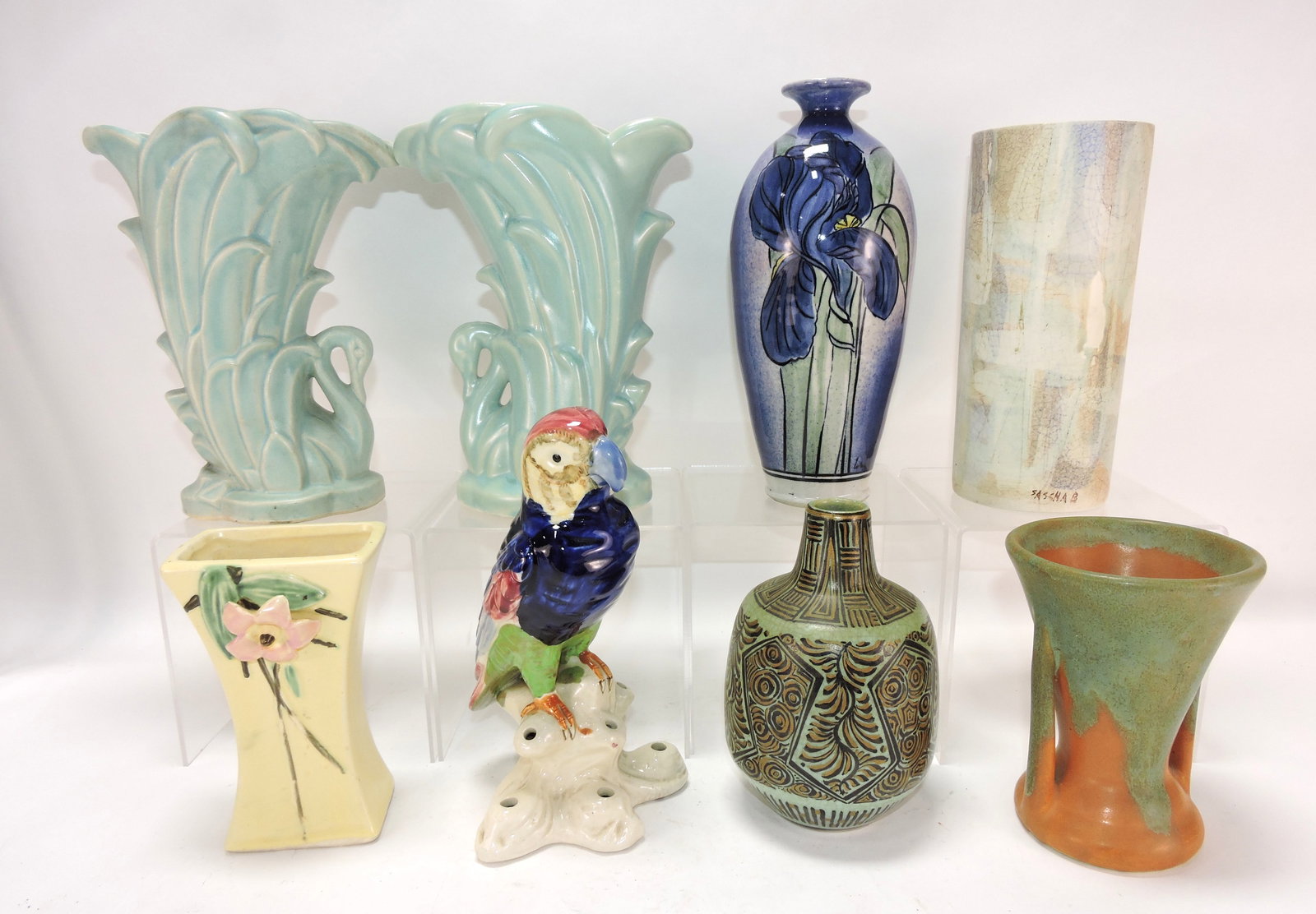 Pottery lot of 8 pieces, 6" to 10", (1 of 1)