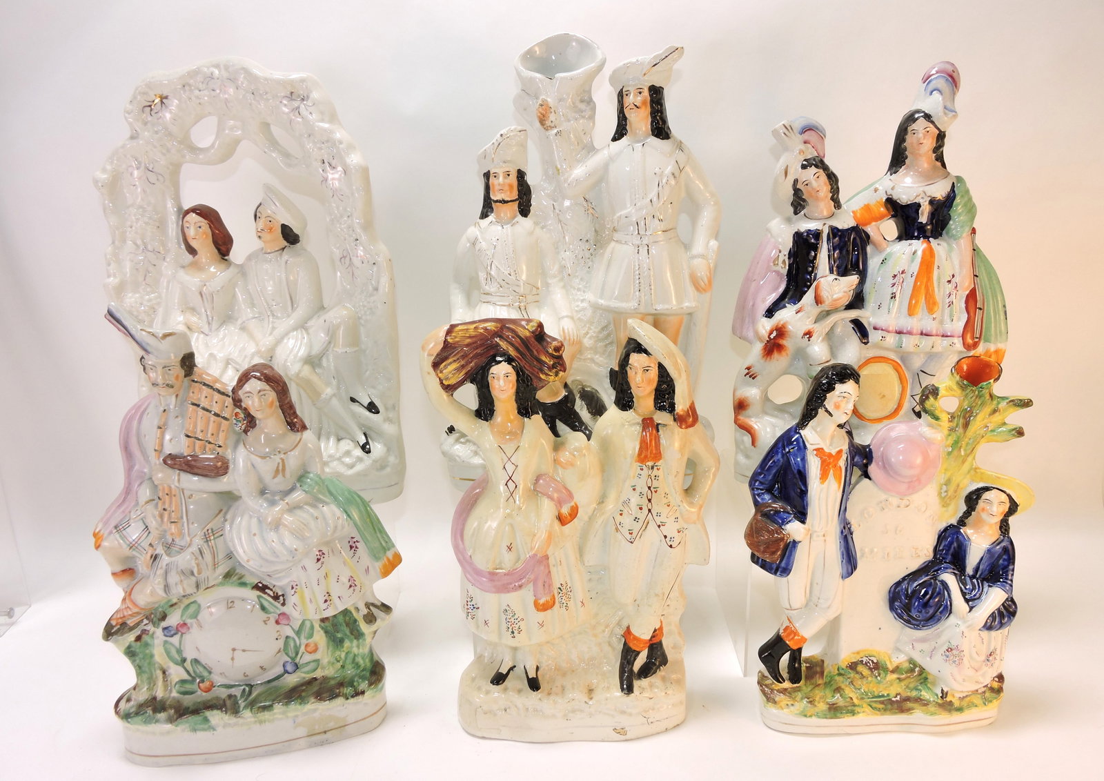 Staffordshire lot of 6 figures, (1 of 1)