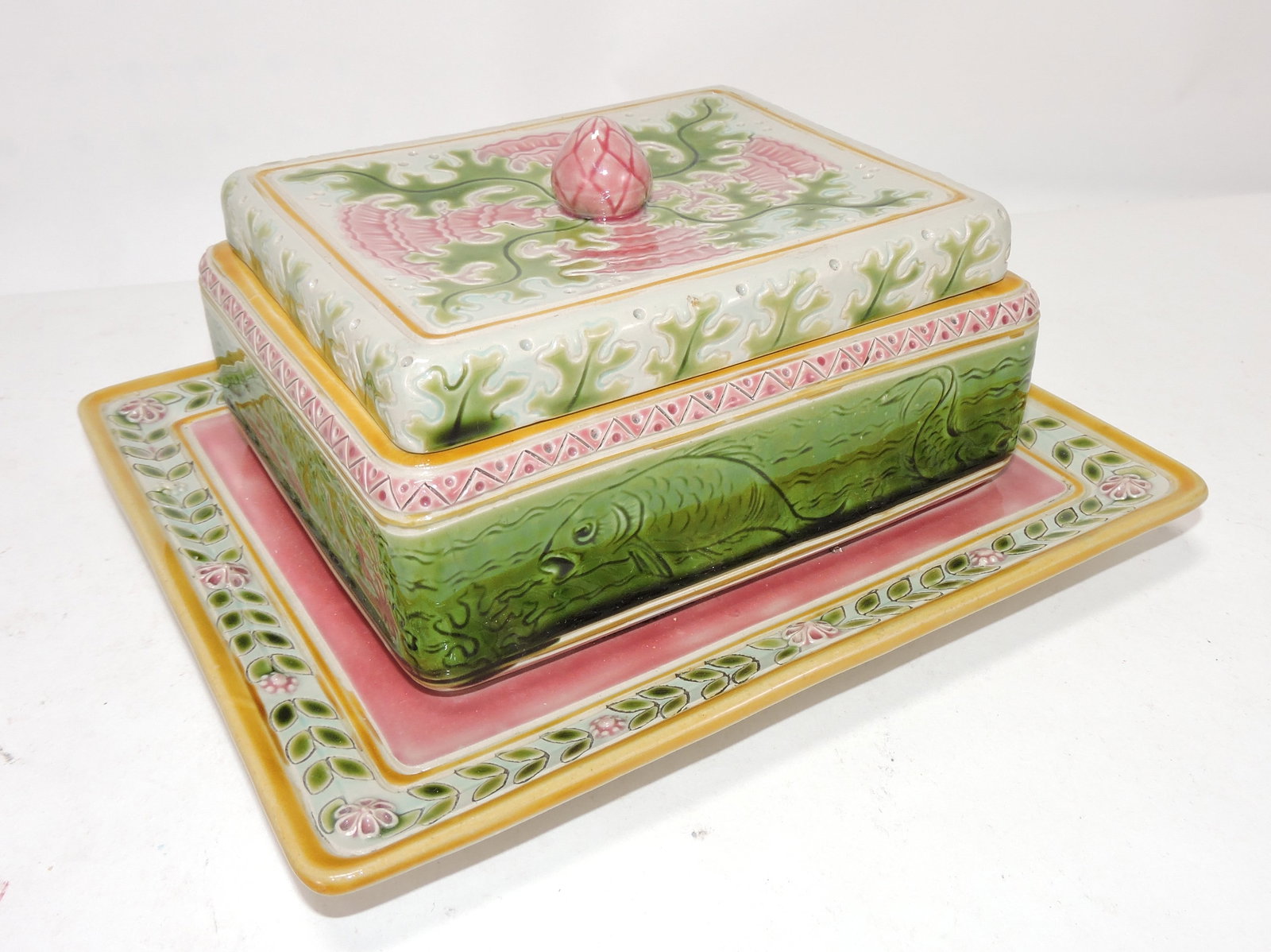 Sarreguemines pate box: .