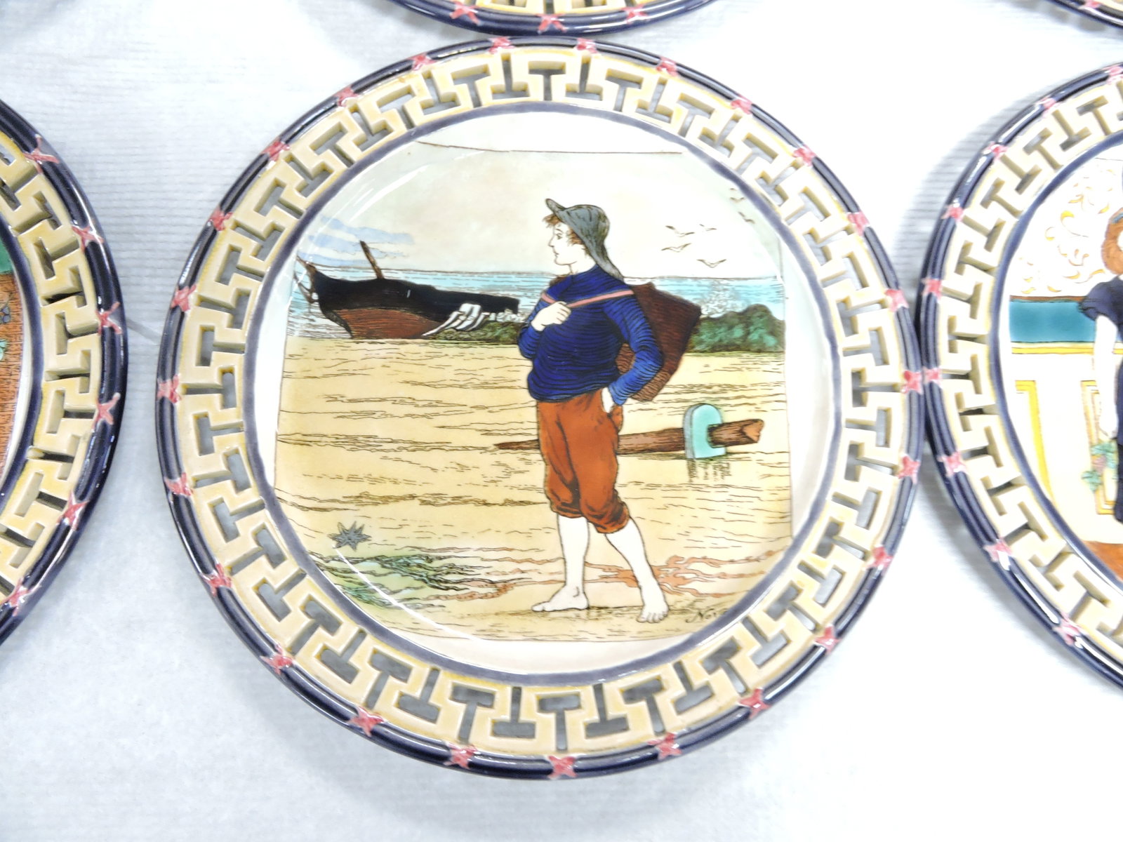 RARE Wedgwood majolica set of - 10