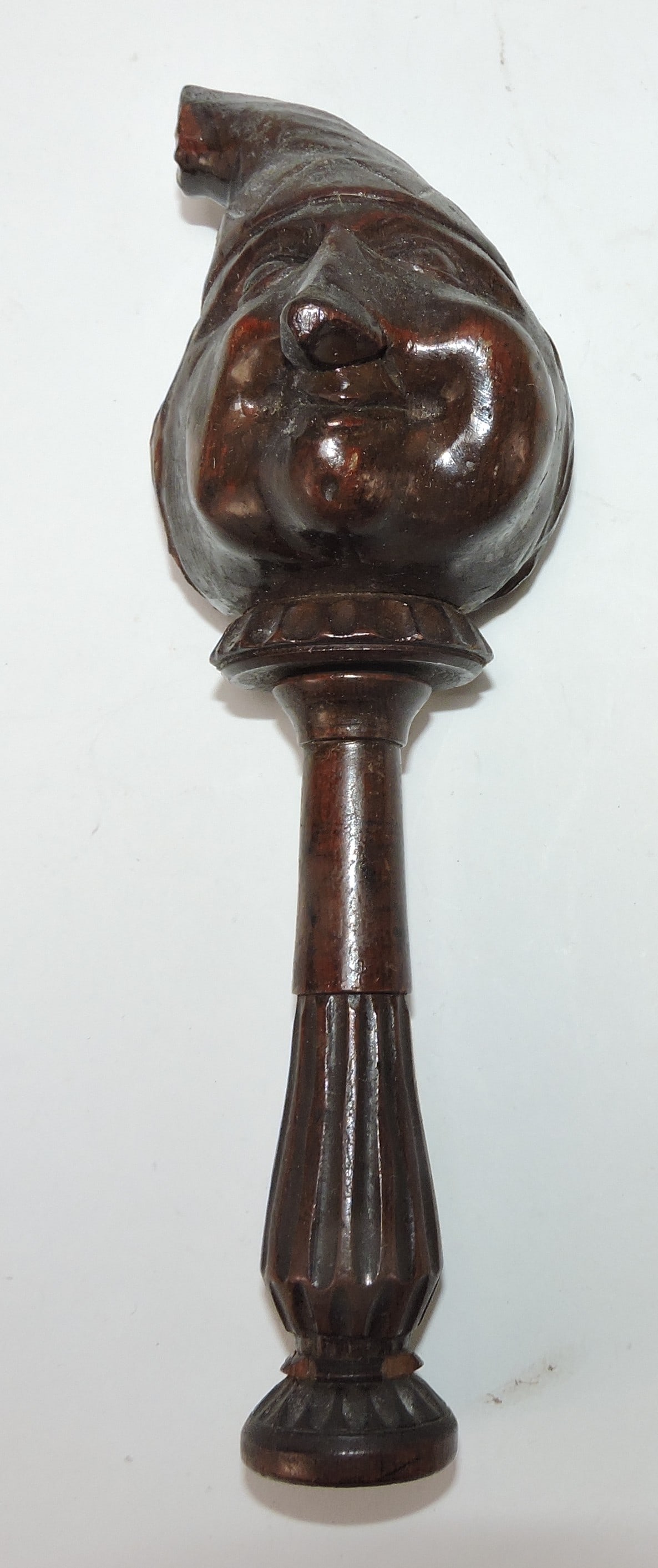 Folk art wood carved jester nut cracker,: 7 1/2"
