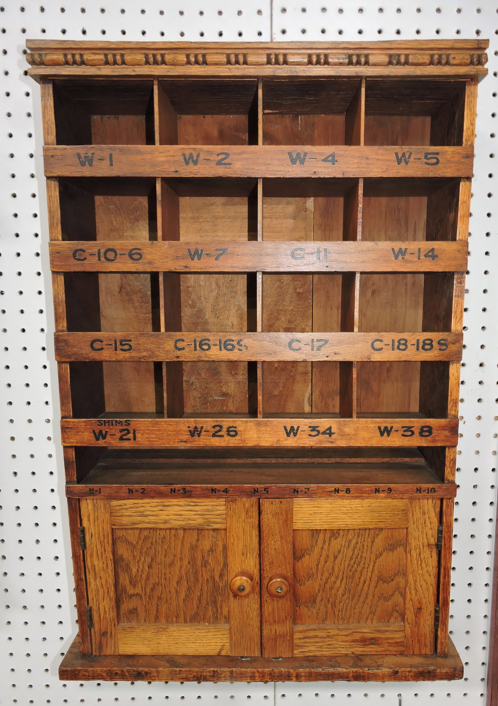 Oak store display wall cabinet, 28"x19": .