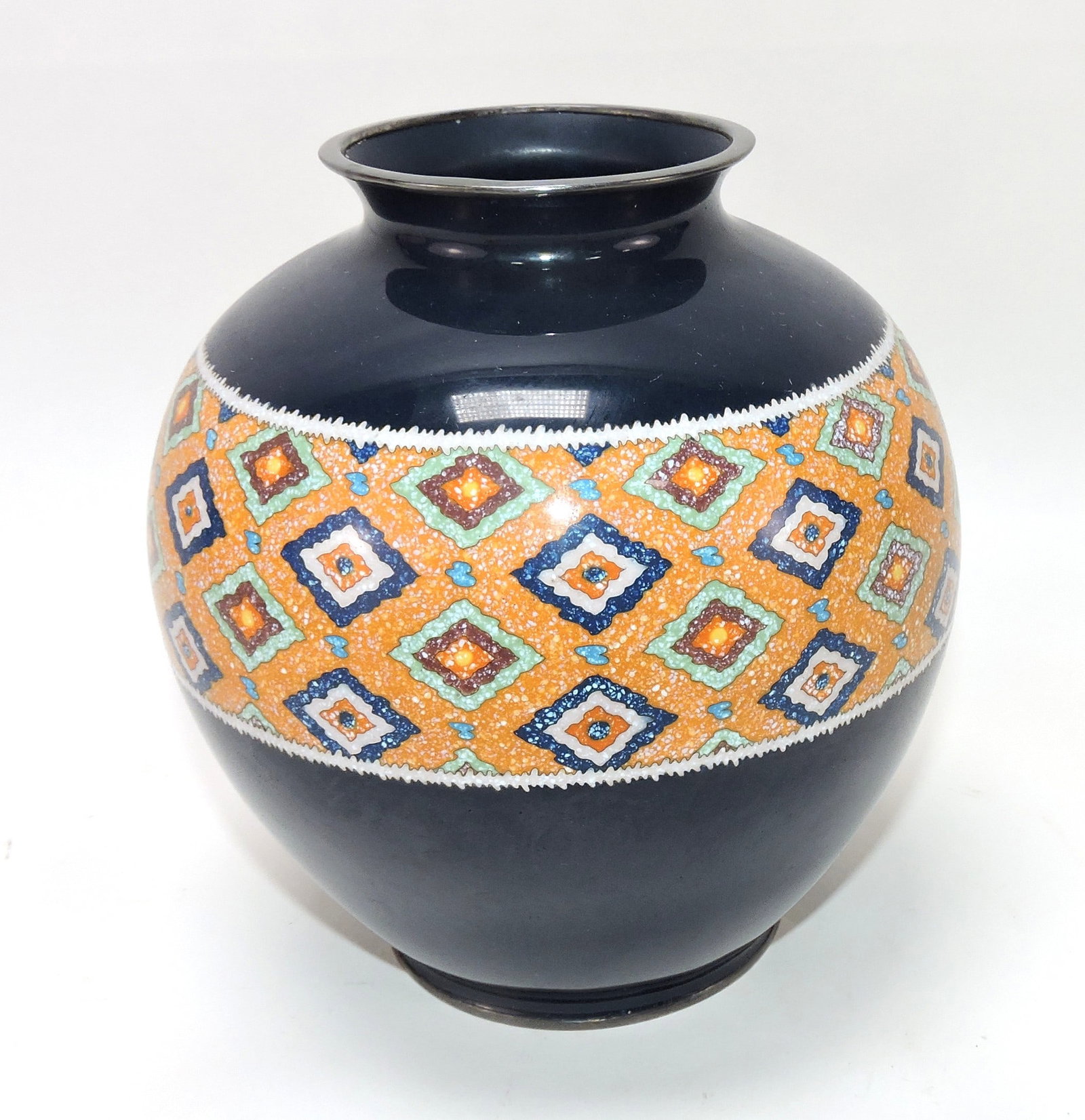 Japanese cloisonne 7" vase: .