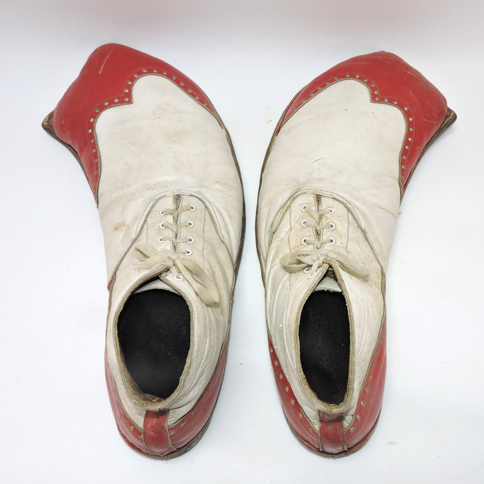 Pair of leather clown shoes, 17": .
