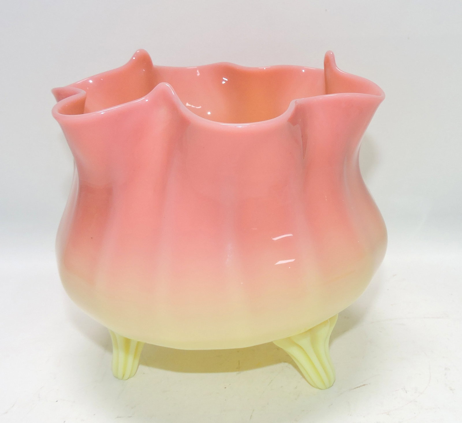 Glossy peachblow footed bowl, 6 1/2": .