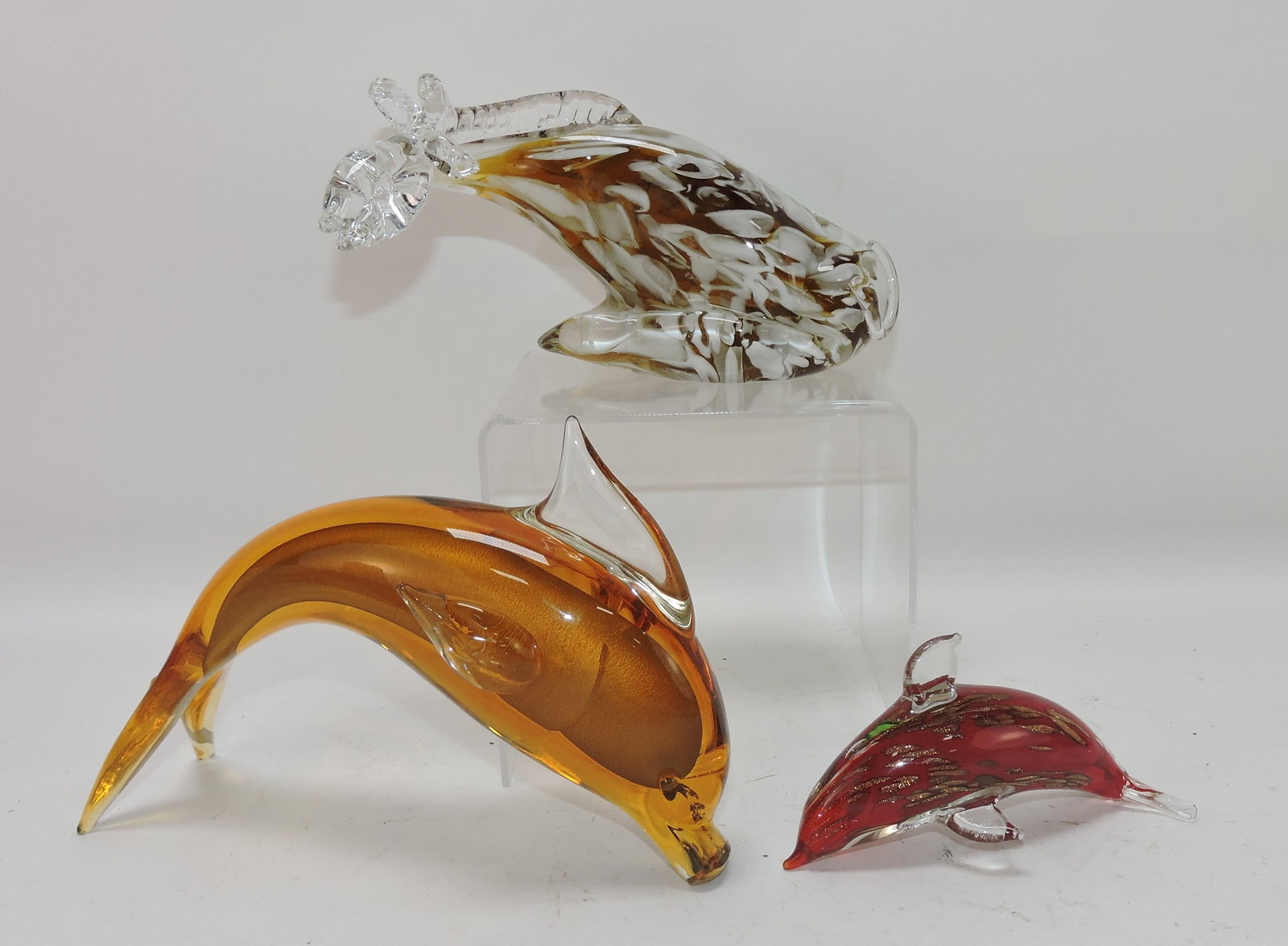 Murano giraffe and 2 dolphins: .