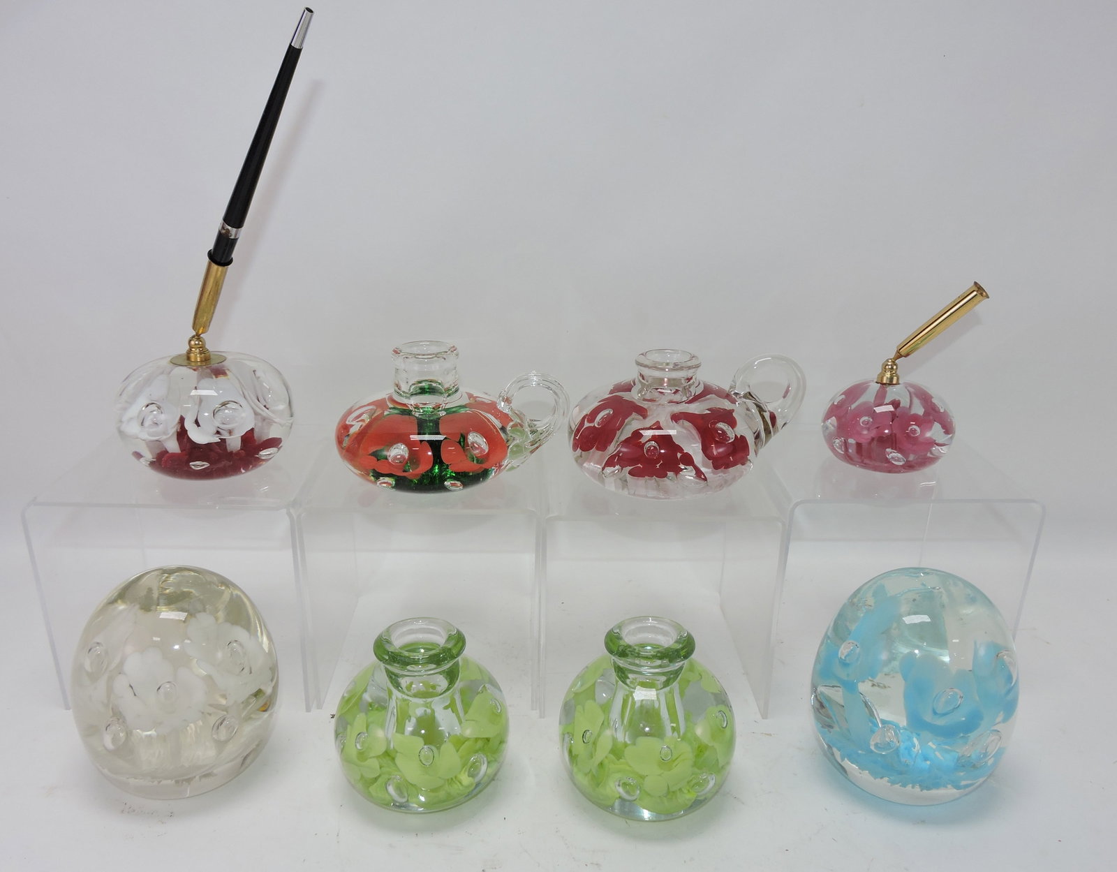 St. Clair lot of 8 paperweights: .