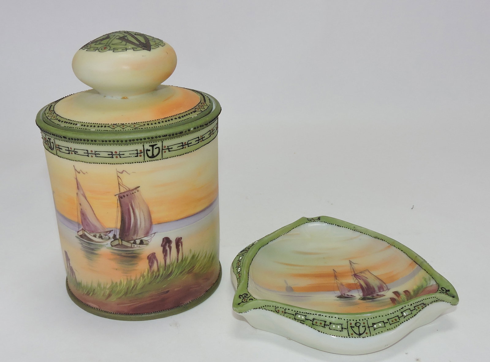 Nippon porcelain humidor with (1 of 1)