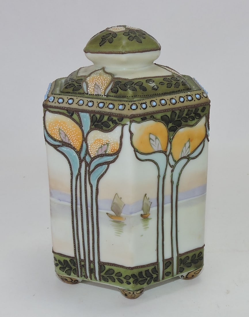 Nippon porcelain humidor with sailboats, (1 of 1)