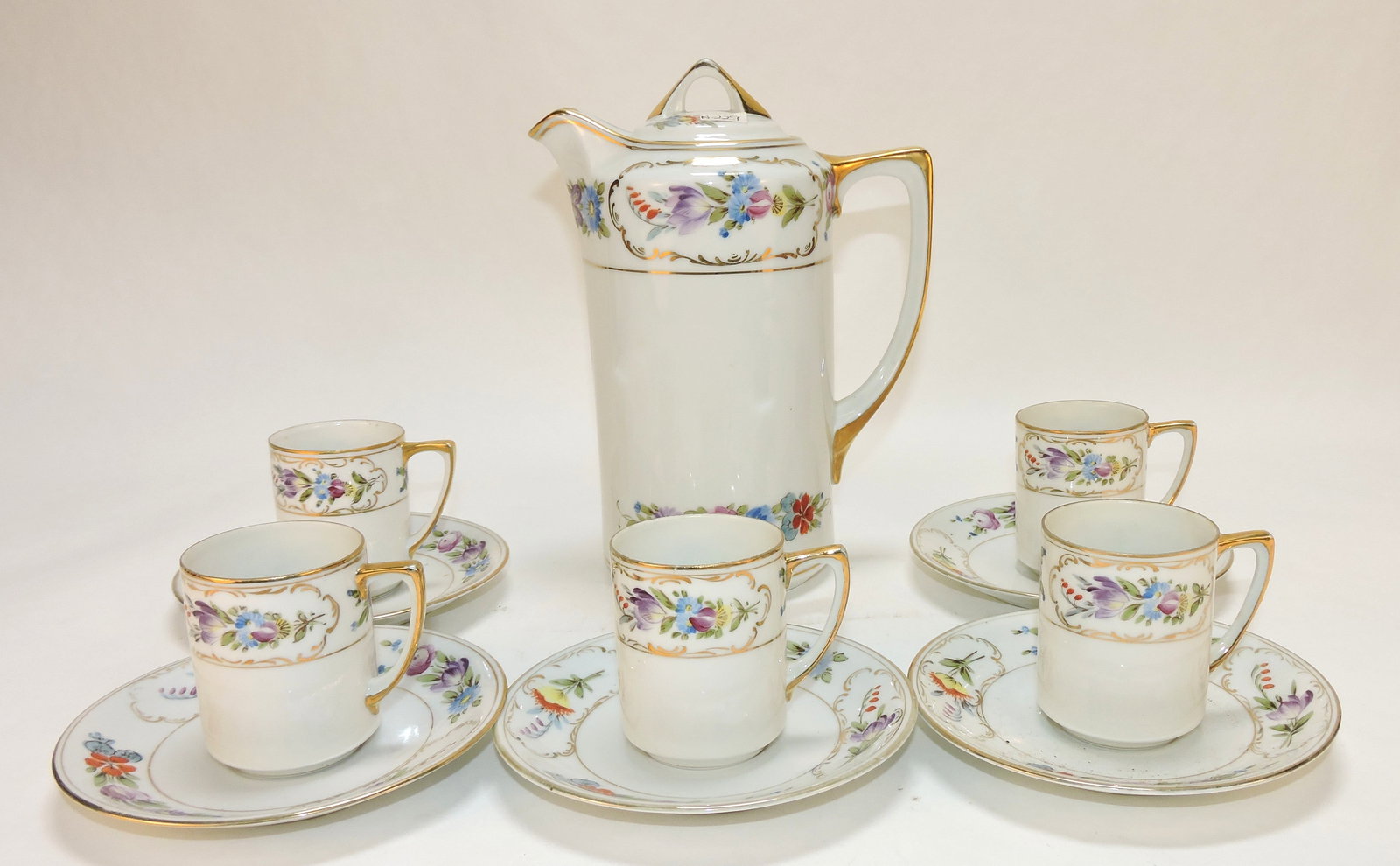 Nippon chocolate set.: The Dwight & Helen Wilmoth Collection