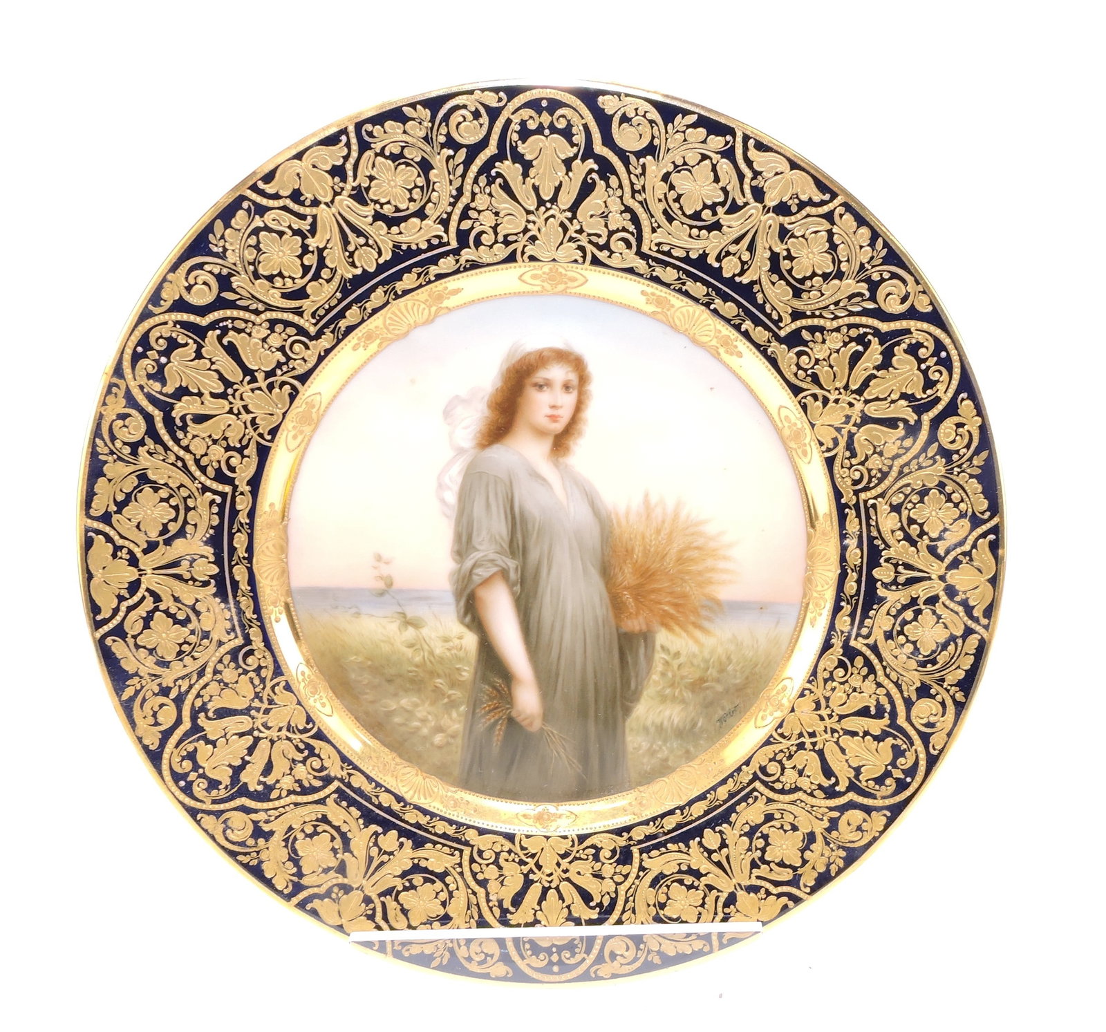 Fine Royal Vienna Beehive portrait plate (1 of 1)