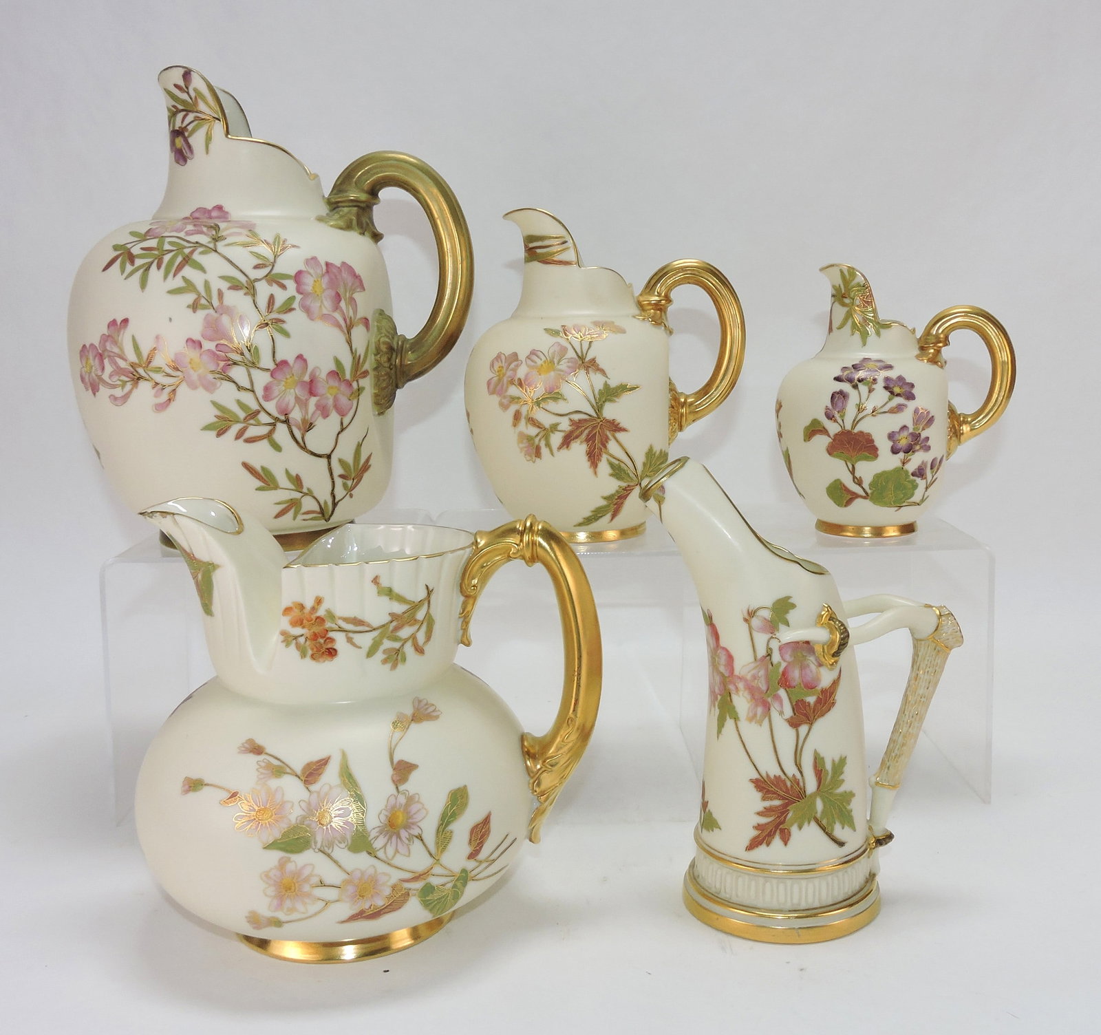 Royal Worcester Aesthetic lot of (1 of 1)