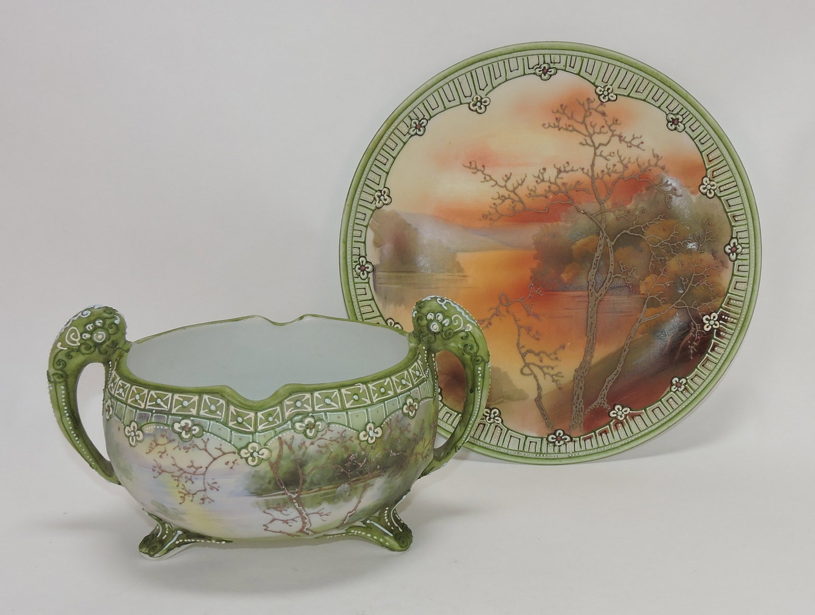 Nippon Moriage Galle scenic bowl, (1 of 1)