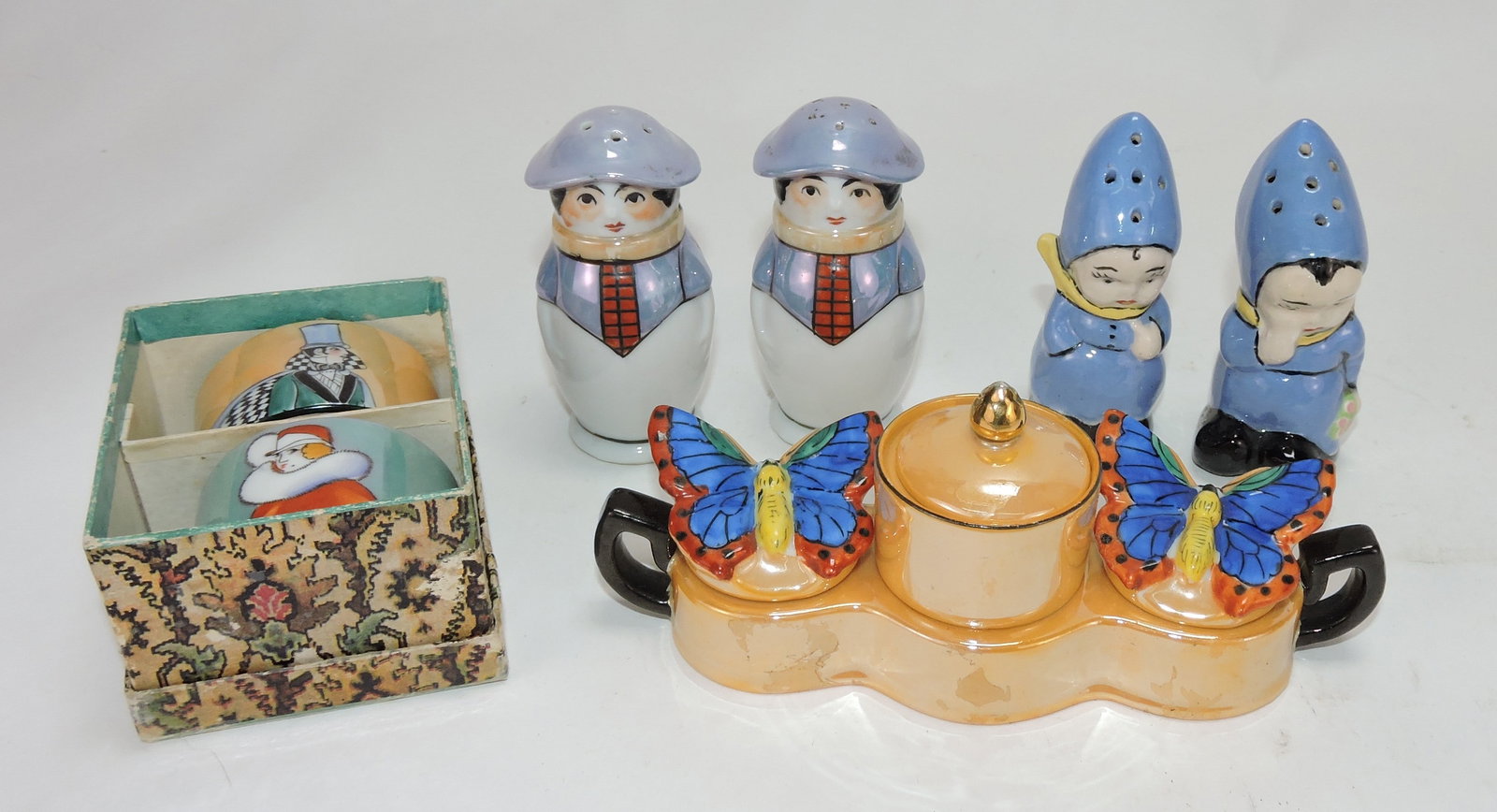 Noritake Art Deco group: (1 of 1)